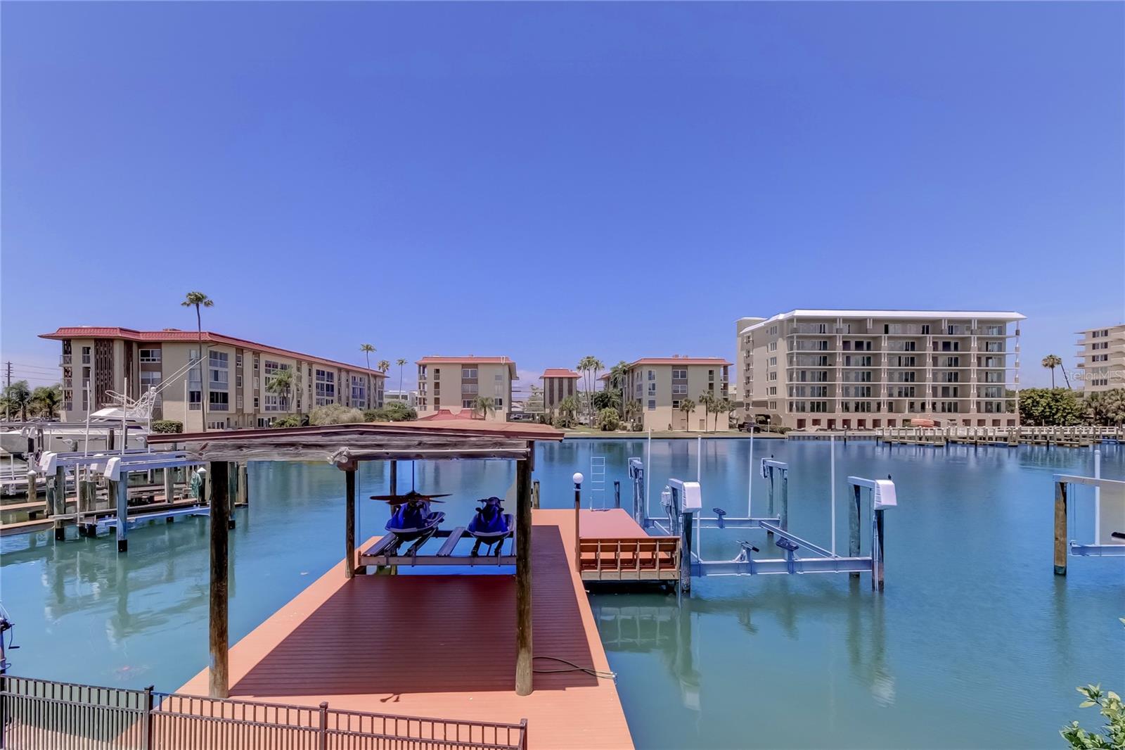 112 LEEWARD IS, CLEARWATER, FL, 33767
