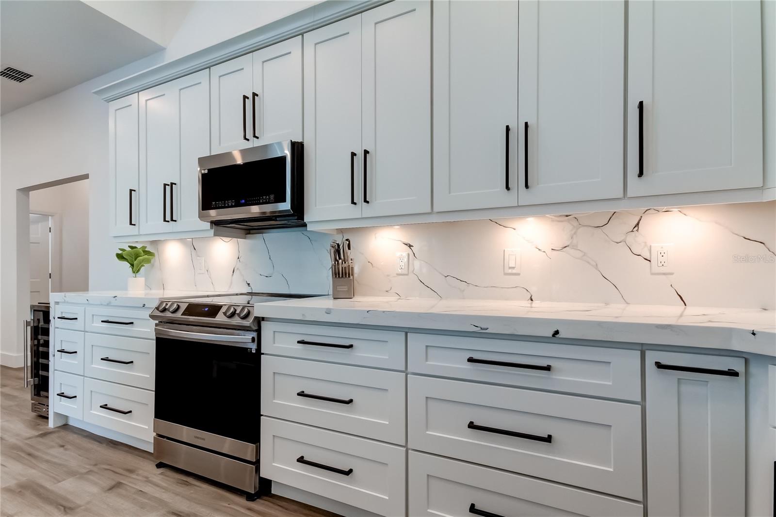 112 LEEWARD IS, CLEARWATER, FL, 33767