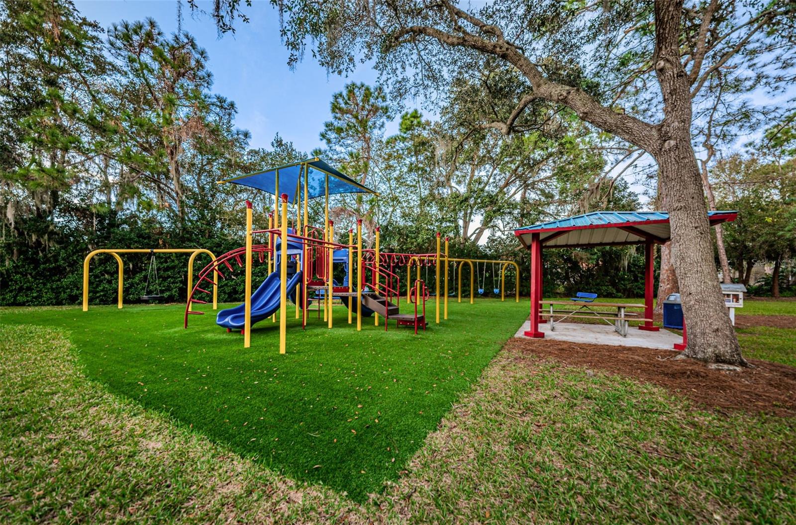 4390 TARPON LAKE BLVD, PALM HARBOR, FL, 34685