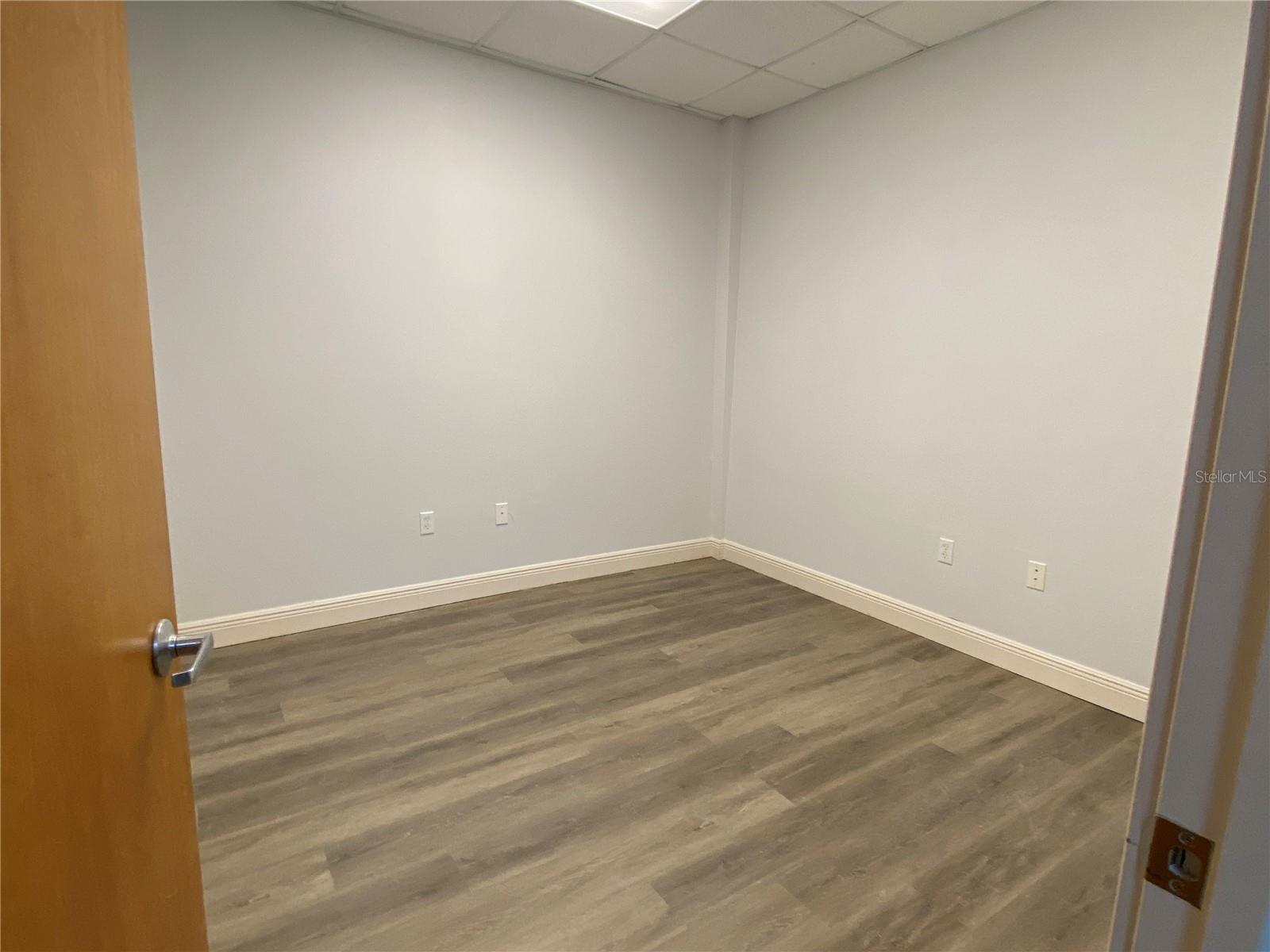 781 COUNTY ROAD 466, LADY LAKE, FL, 32159