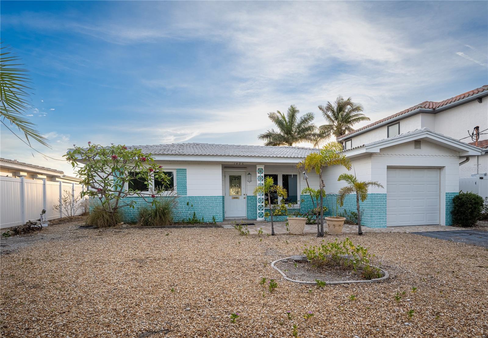 1425 COREY WAY S, SOUTH PASADENA, FL, 33707