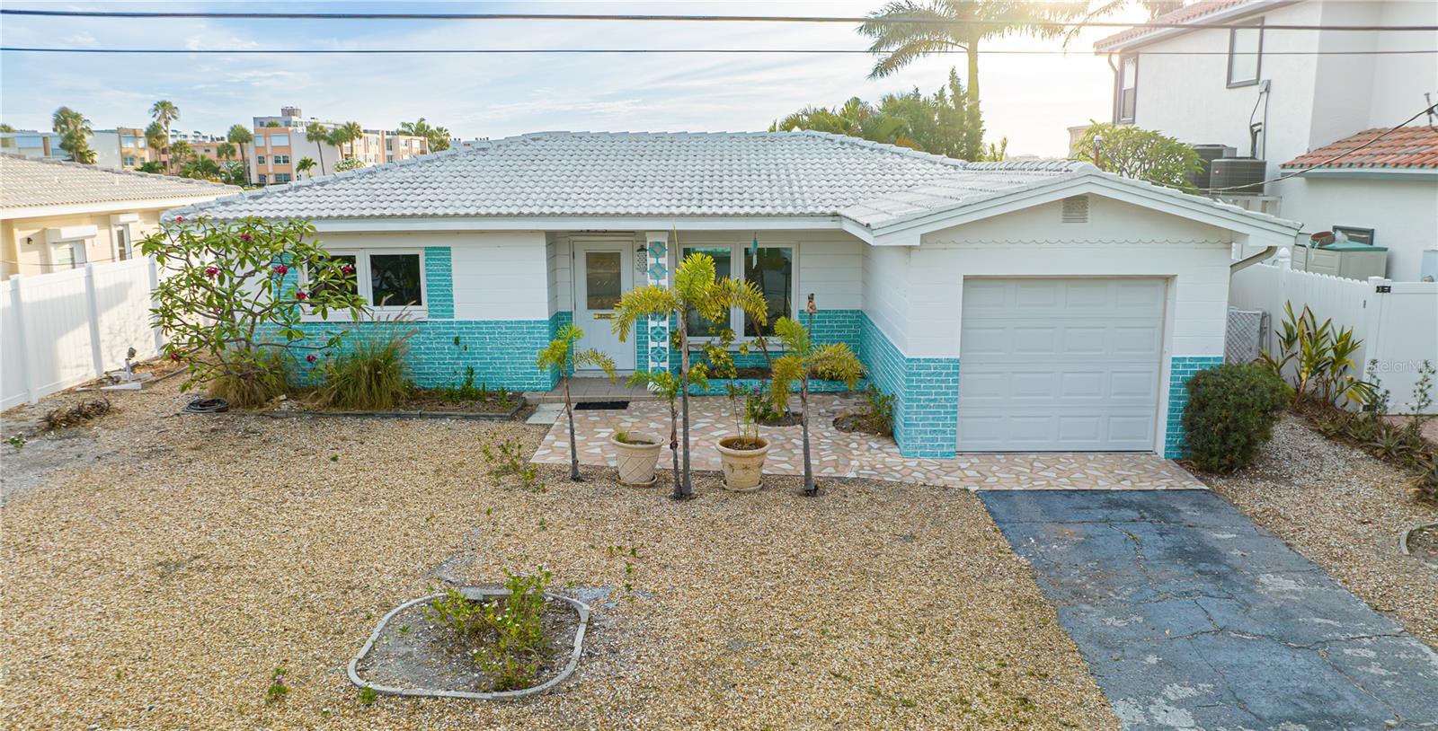 1425 COREY WAY S, SOUTH PASADENA, FL, 33707