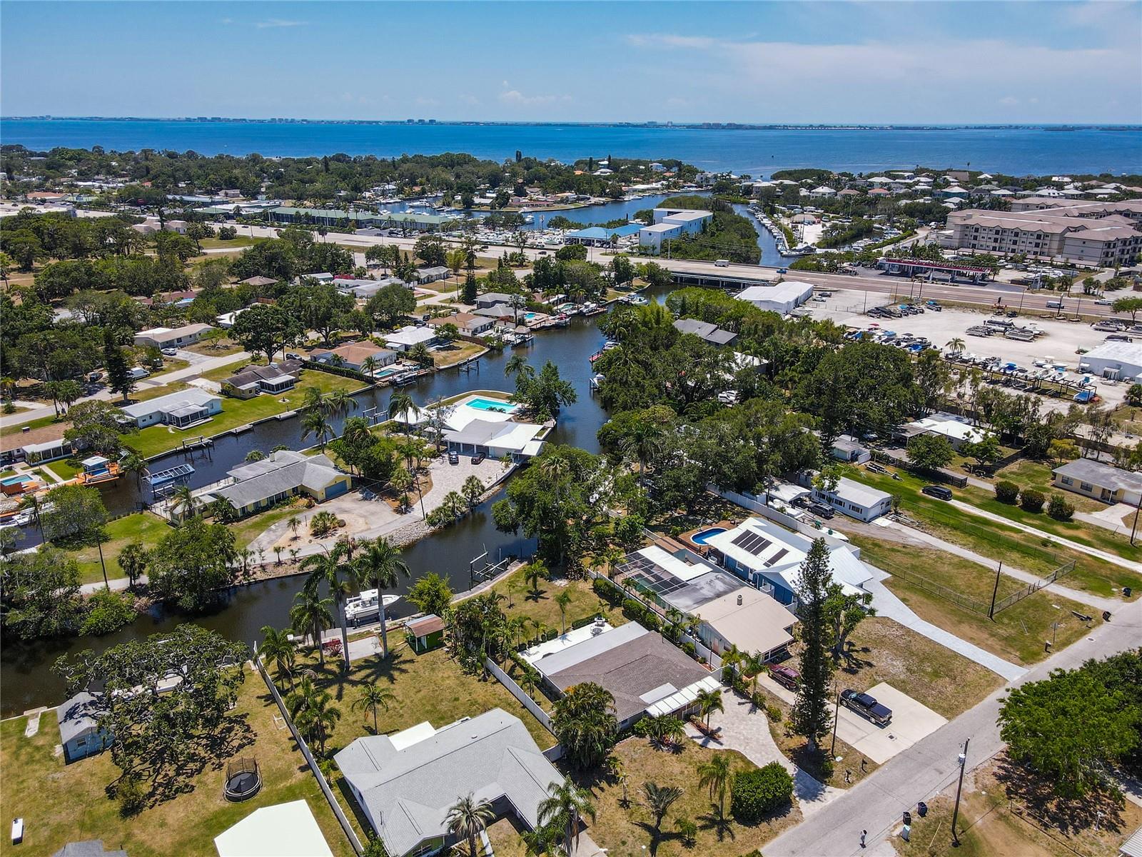 916 69TH AVE W, BRADENTON, FL, 34207