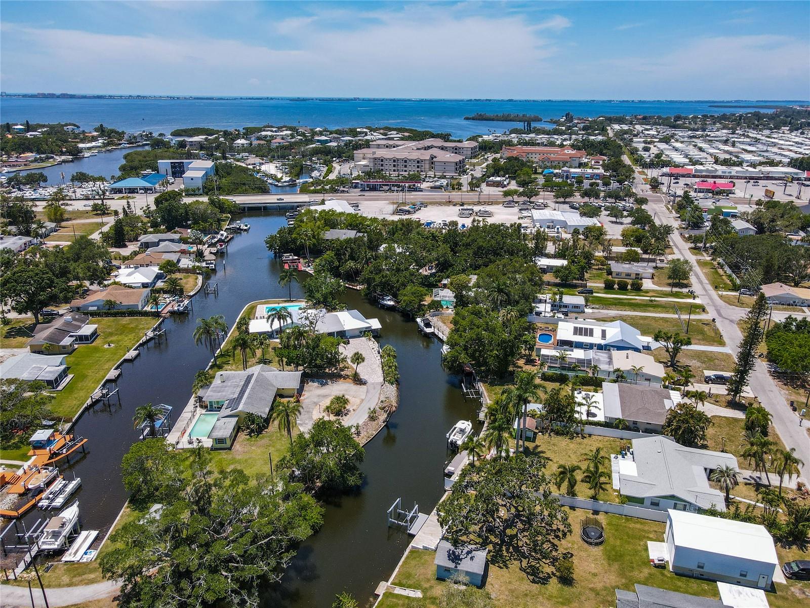 916 69TH AVE W, BRADENTON, FL, 34207