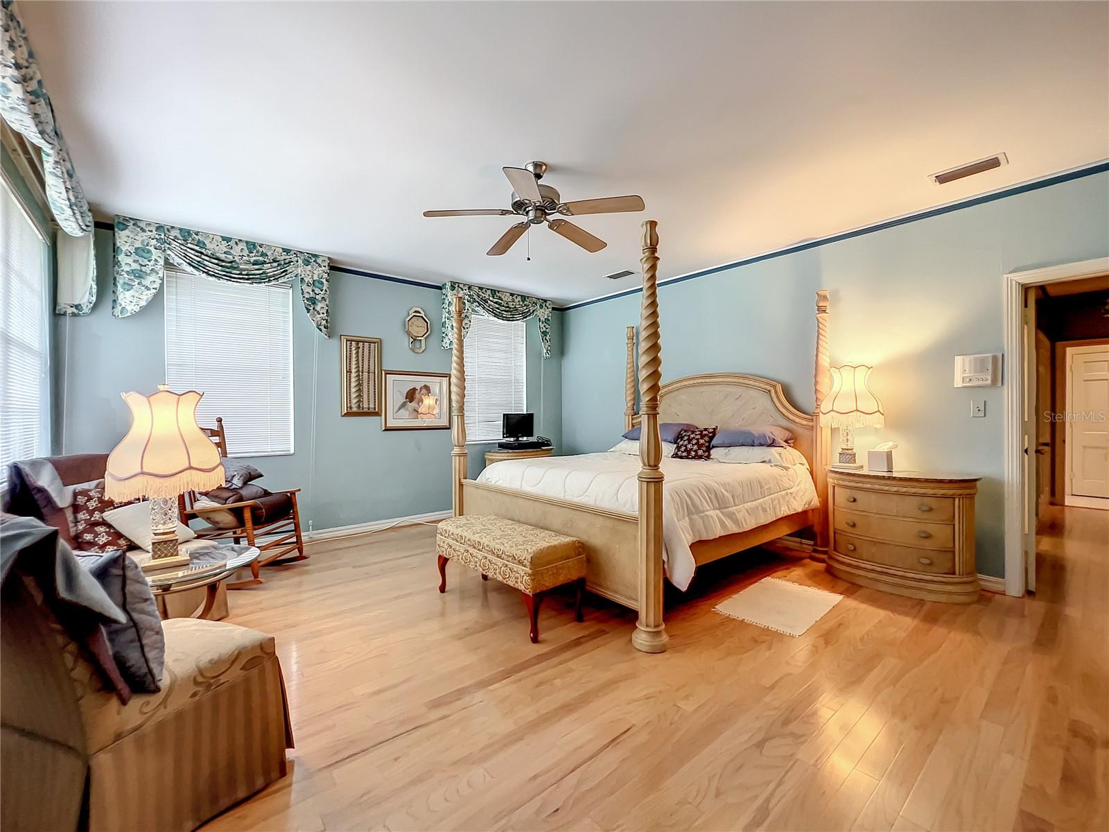 210 SE 4TH ST, WILLISTON, FL, 32696