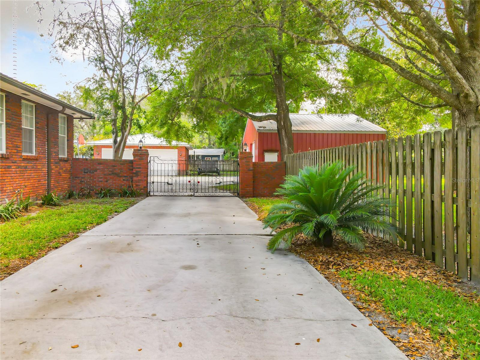 210 SE 4TH ST, WILLISTON, FL, 32696
