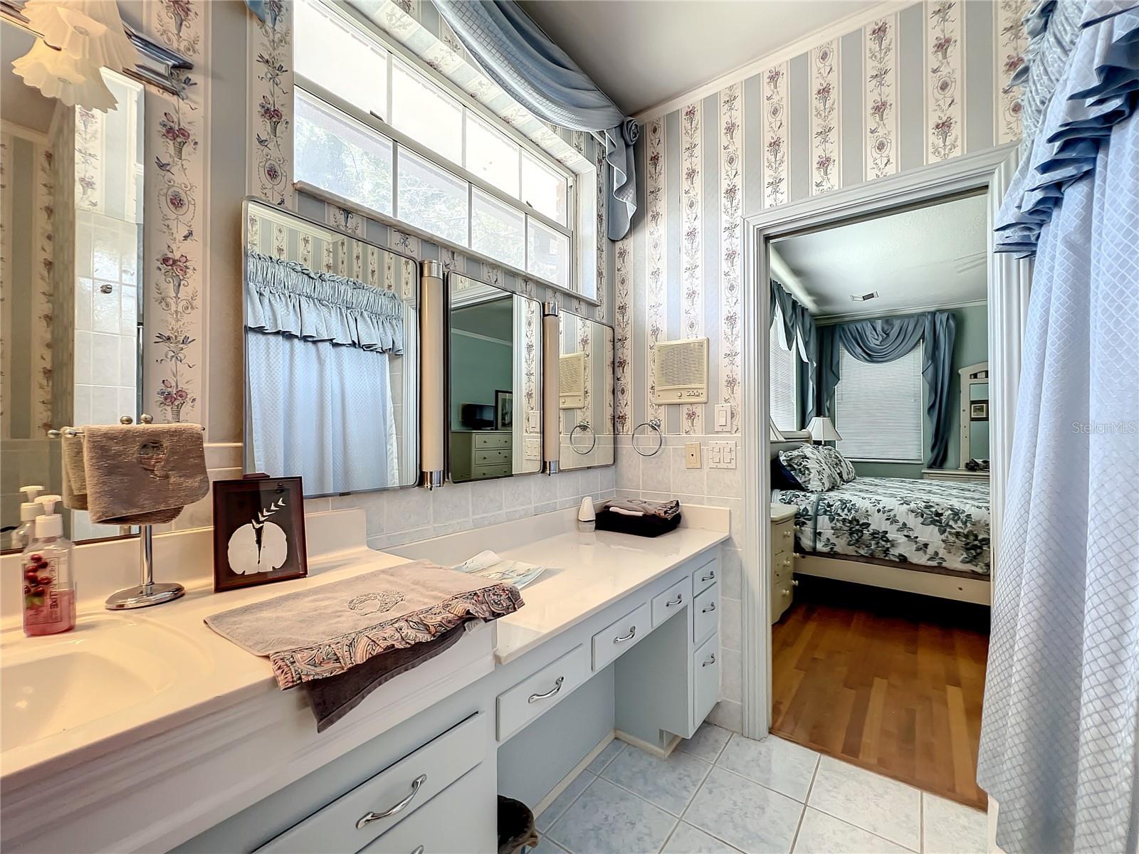 210 SE 4TH ST, WILLISTON, FL, 32696