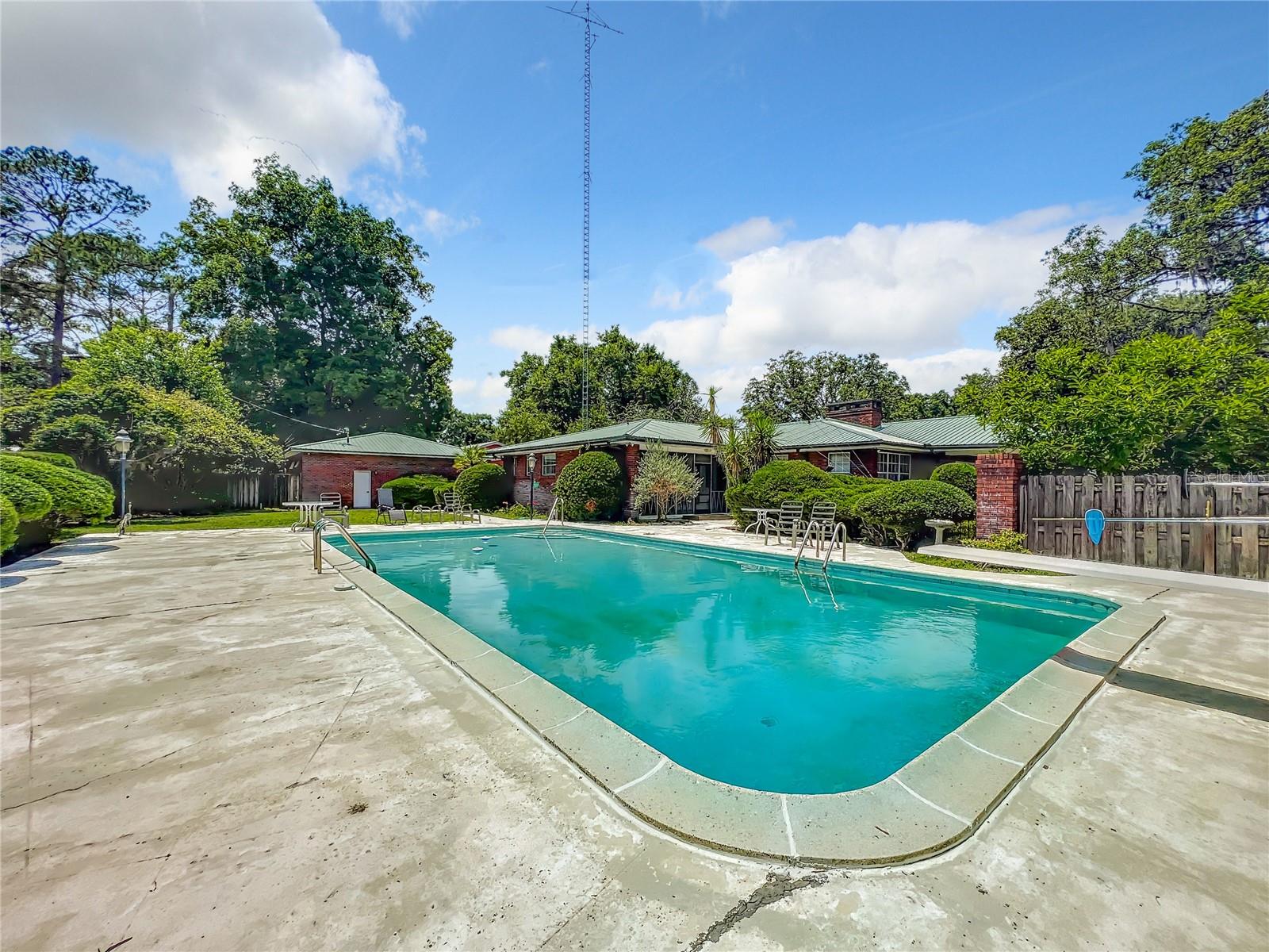 210 SE 4TH ST, WILLISTON, FL, 32696