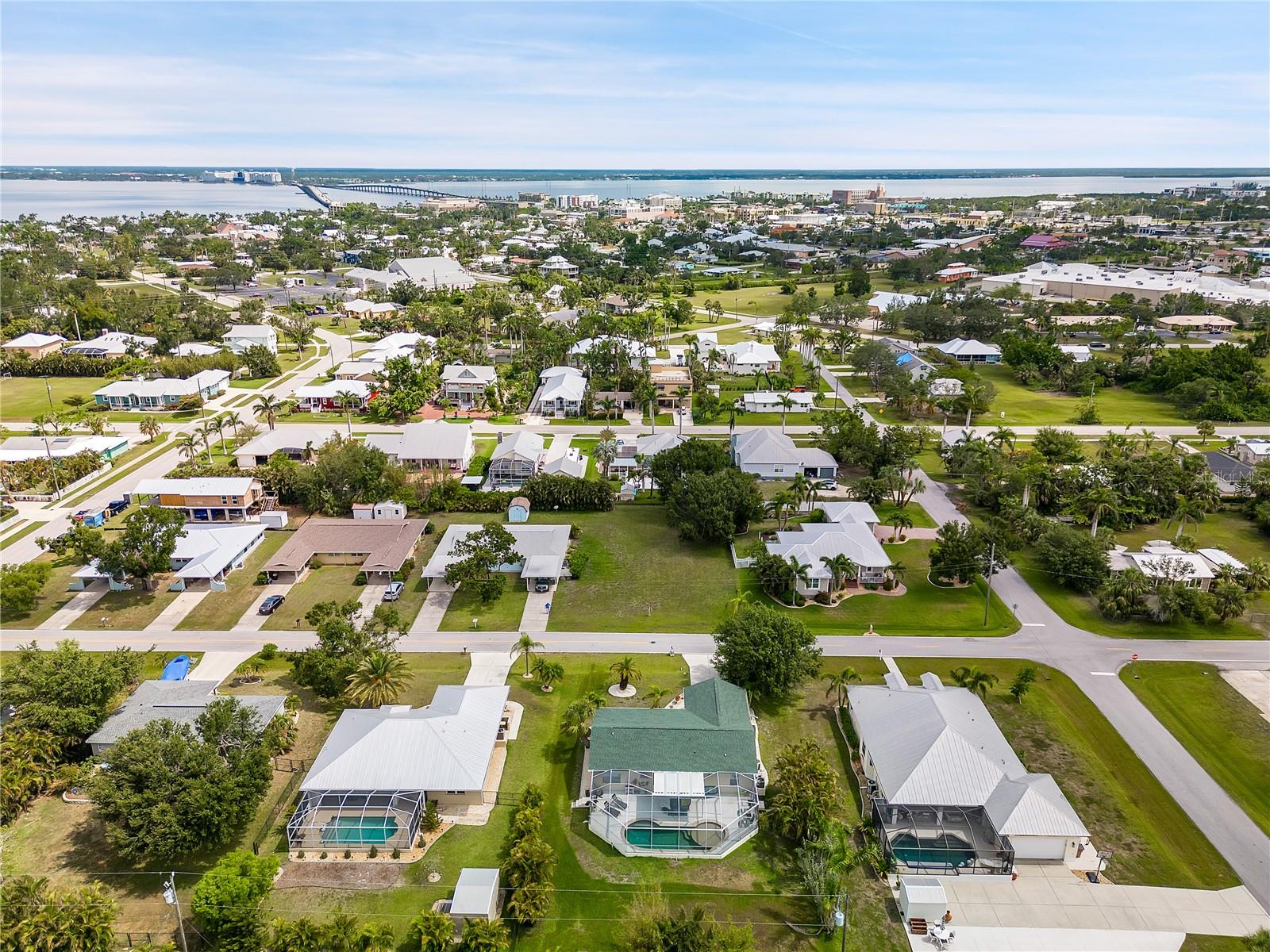 316 W ANN ST, PUNTA GORDA, FL, 33950