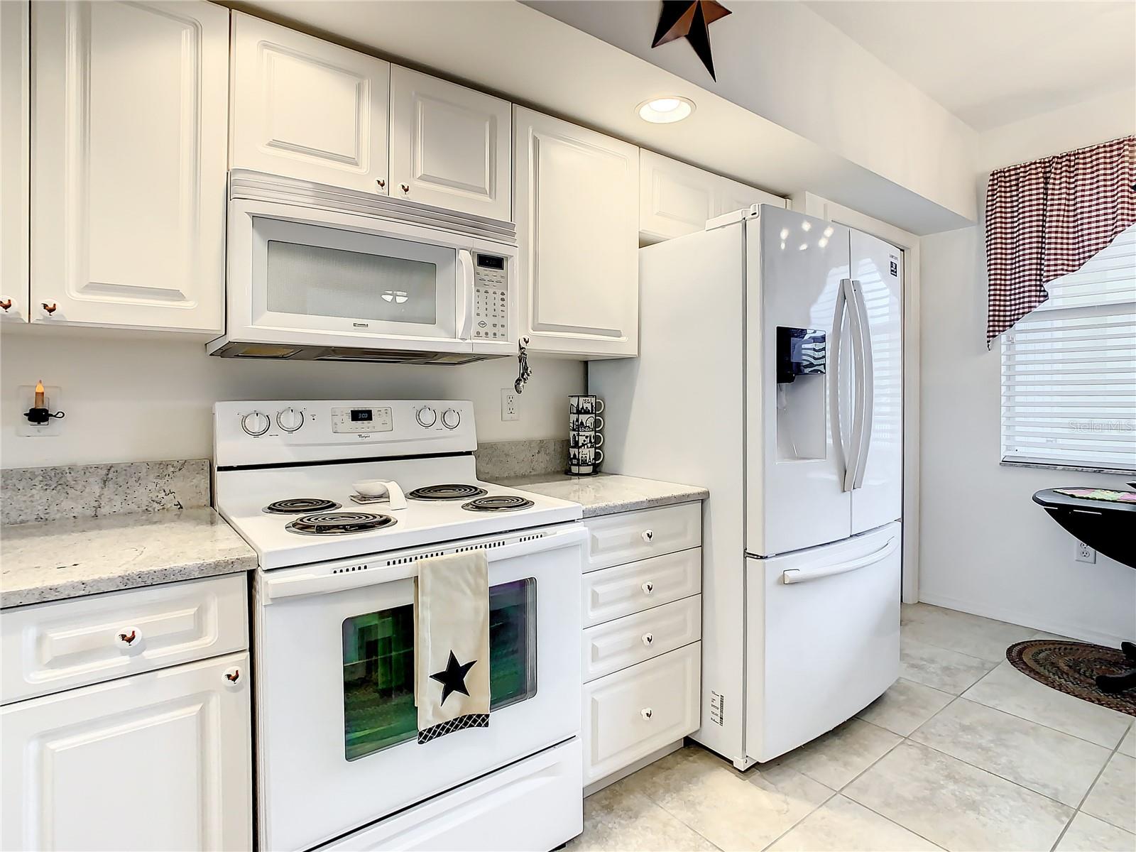 960 STARKEY RD #2303, LARGO, FL, 33771