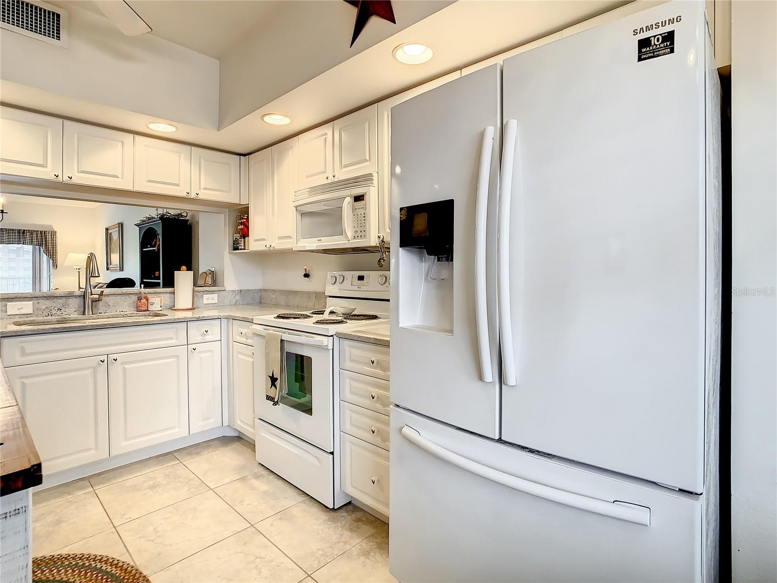 960 STARKEY RD #2303, LARGO, FL, 33771