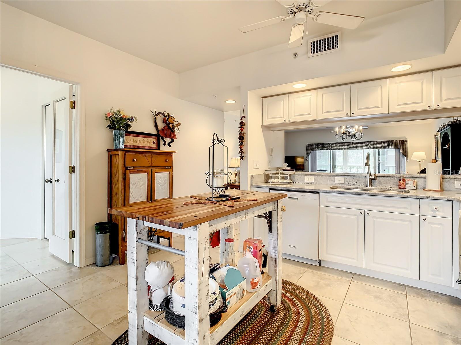 960 STARKEY RD #2303, LARGO, FL, 33771