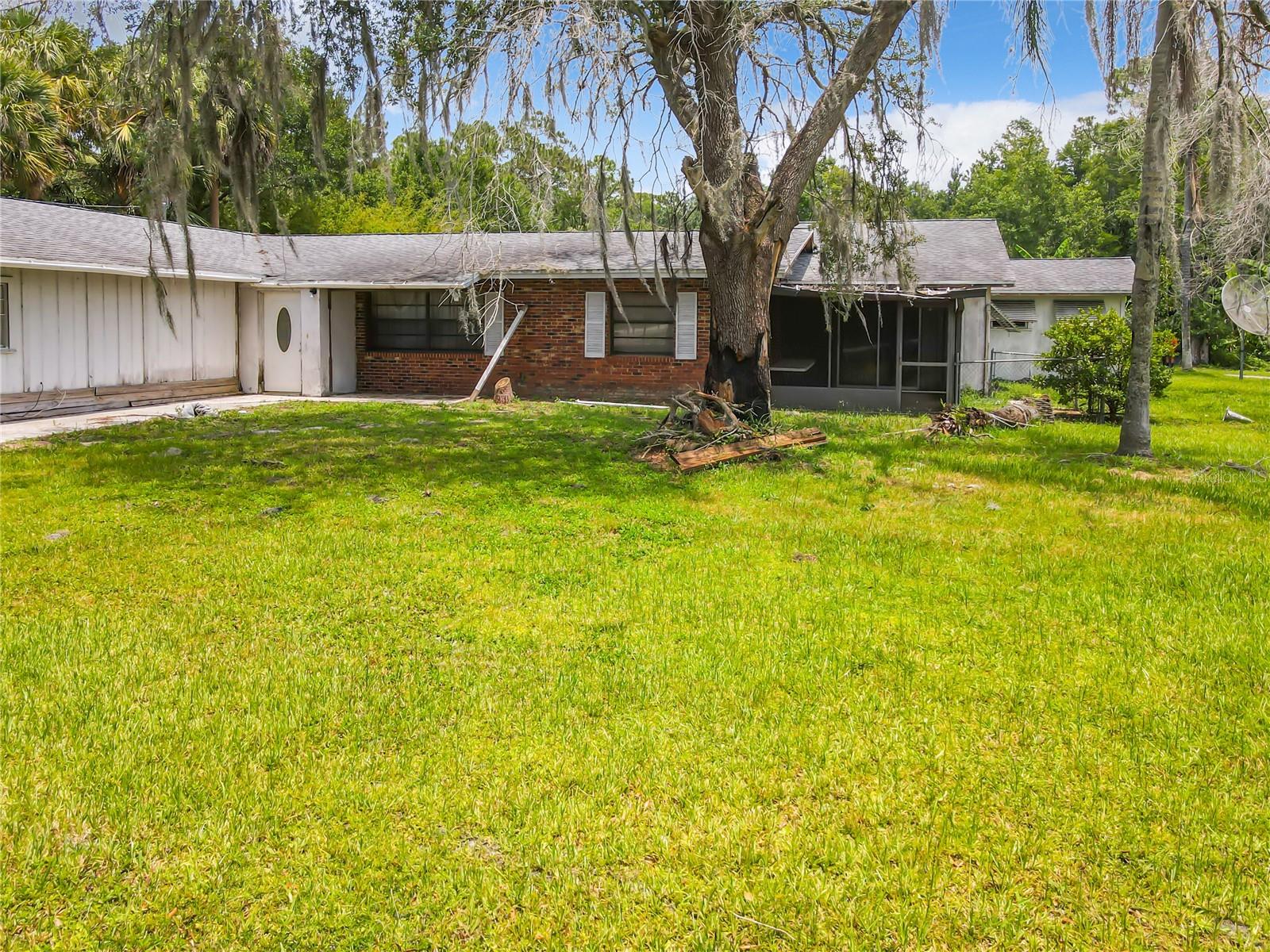 2501 HAM BROWN RD, KISSIMMEE, FL, 34746