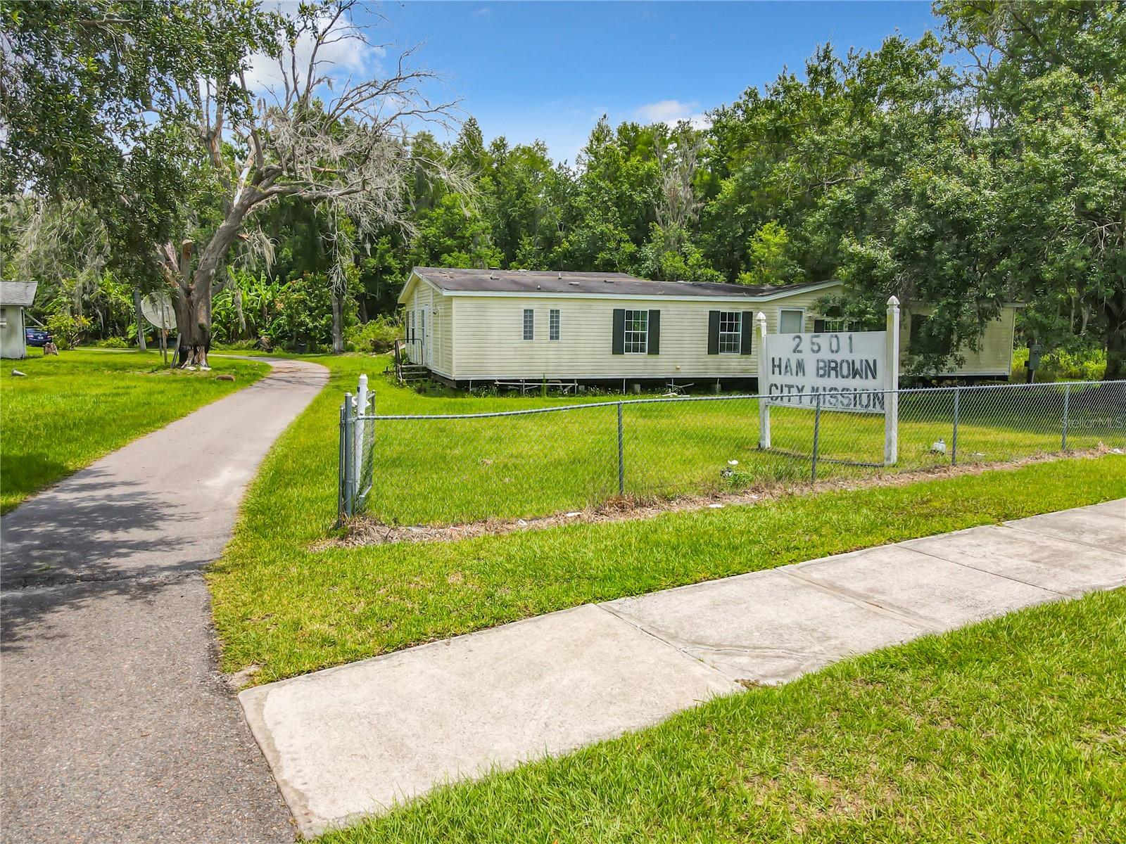 2501 HAM BROWN RD, KISSIMMEE, FL, 34746