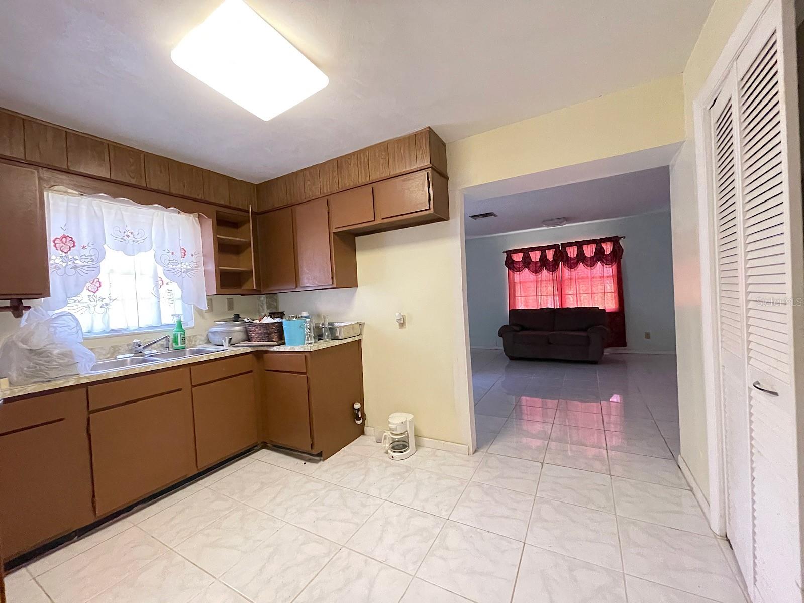 2501 HAM BROWN RD, KISSIMMEE, FL, 34746