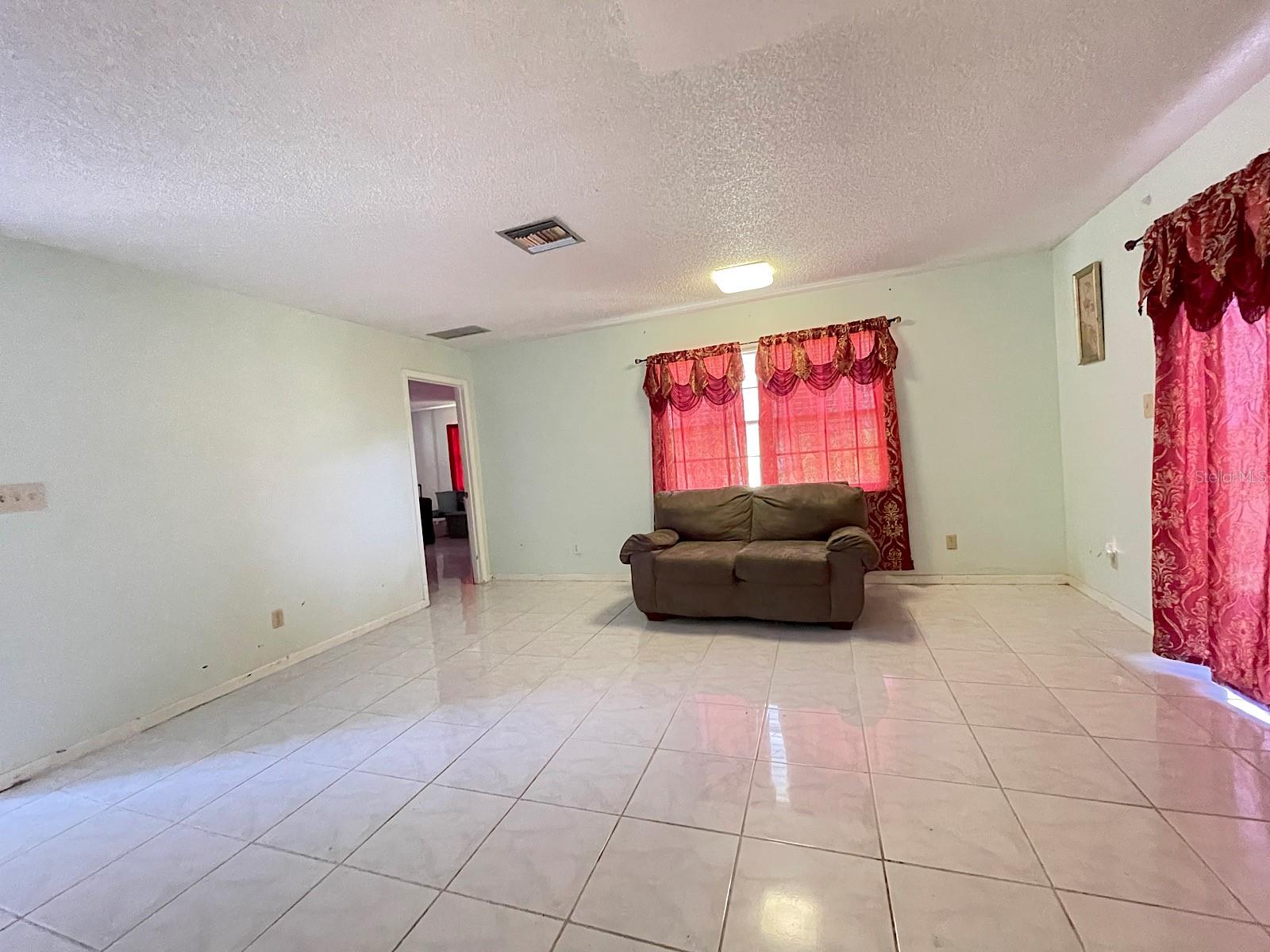 2501 HAM BROWN RD, KISSIMMEE, FL, 34746