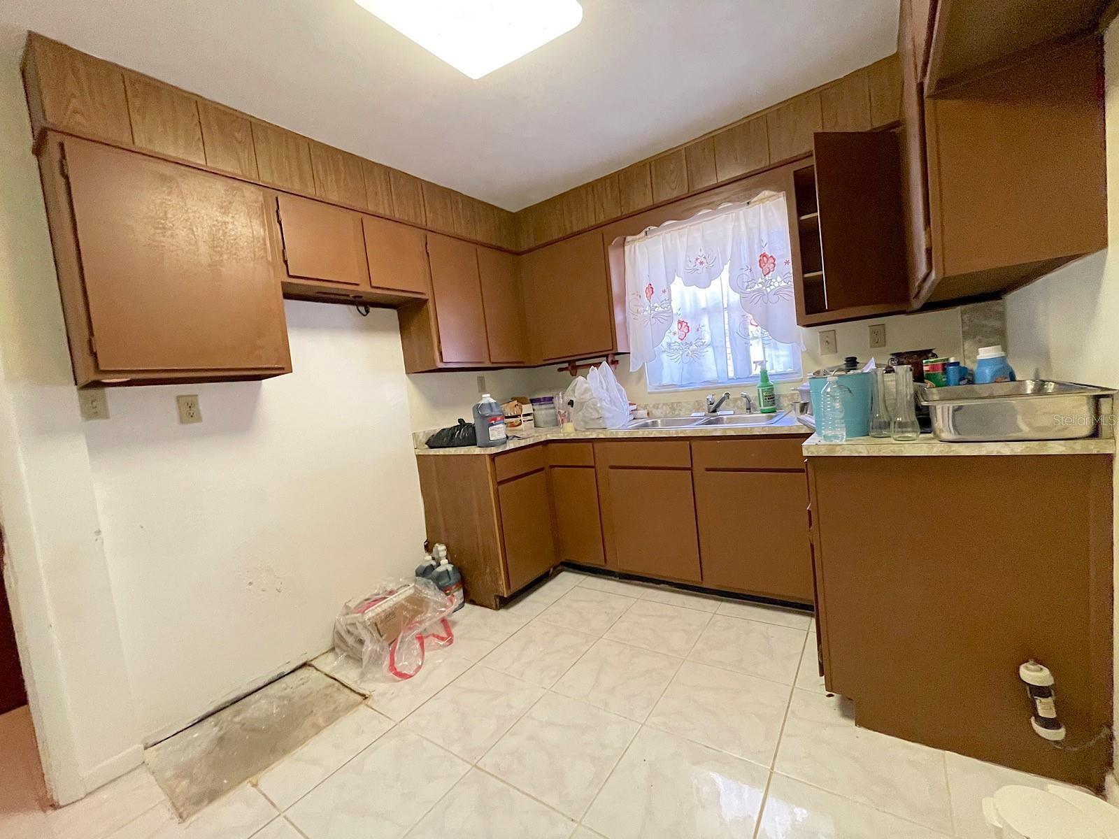 2501 HAM BROWN RD, KISSIMMEE, FL, 34746