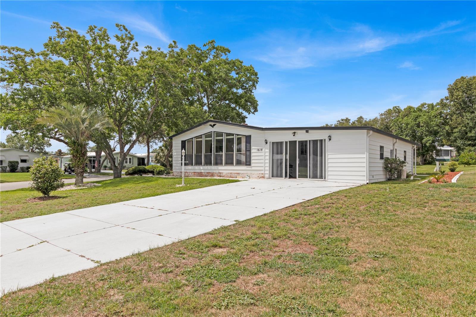 1618 CYPRESS PT, LADY LAKE, FL, 32159