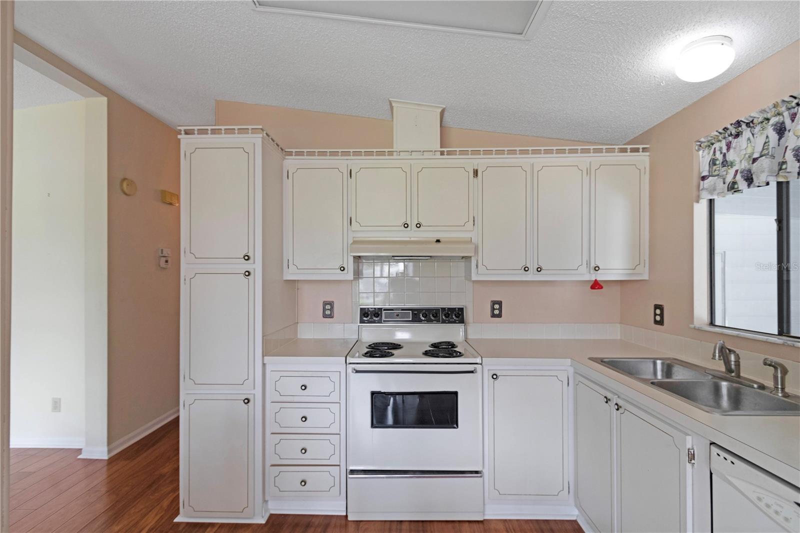 1618 CYPRESS PT, LADY LAKE, FL, 32159