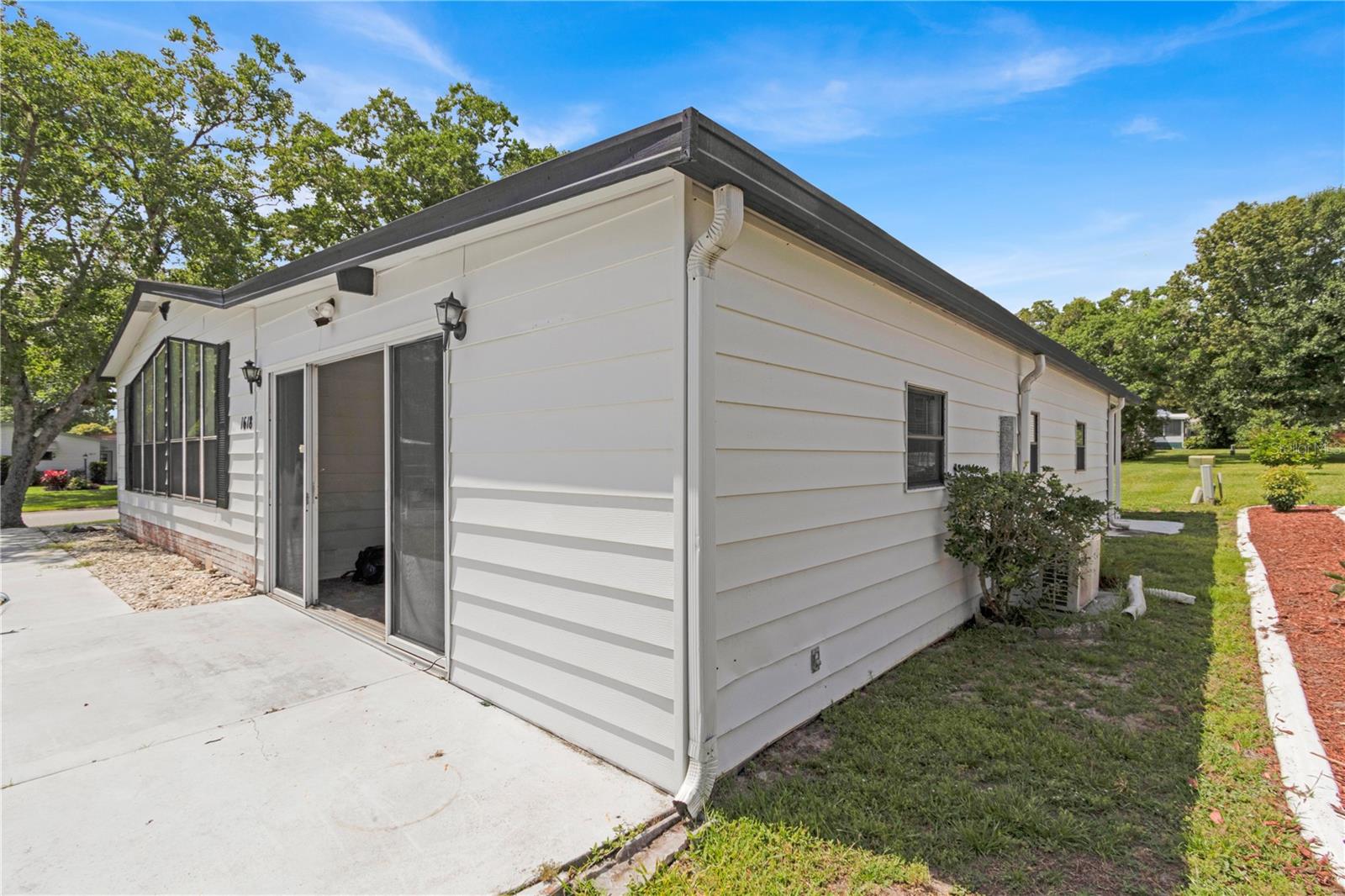 1618 CYPRESS PT, LADY LAKE, FL, 32159
