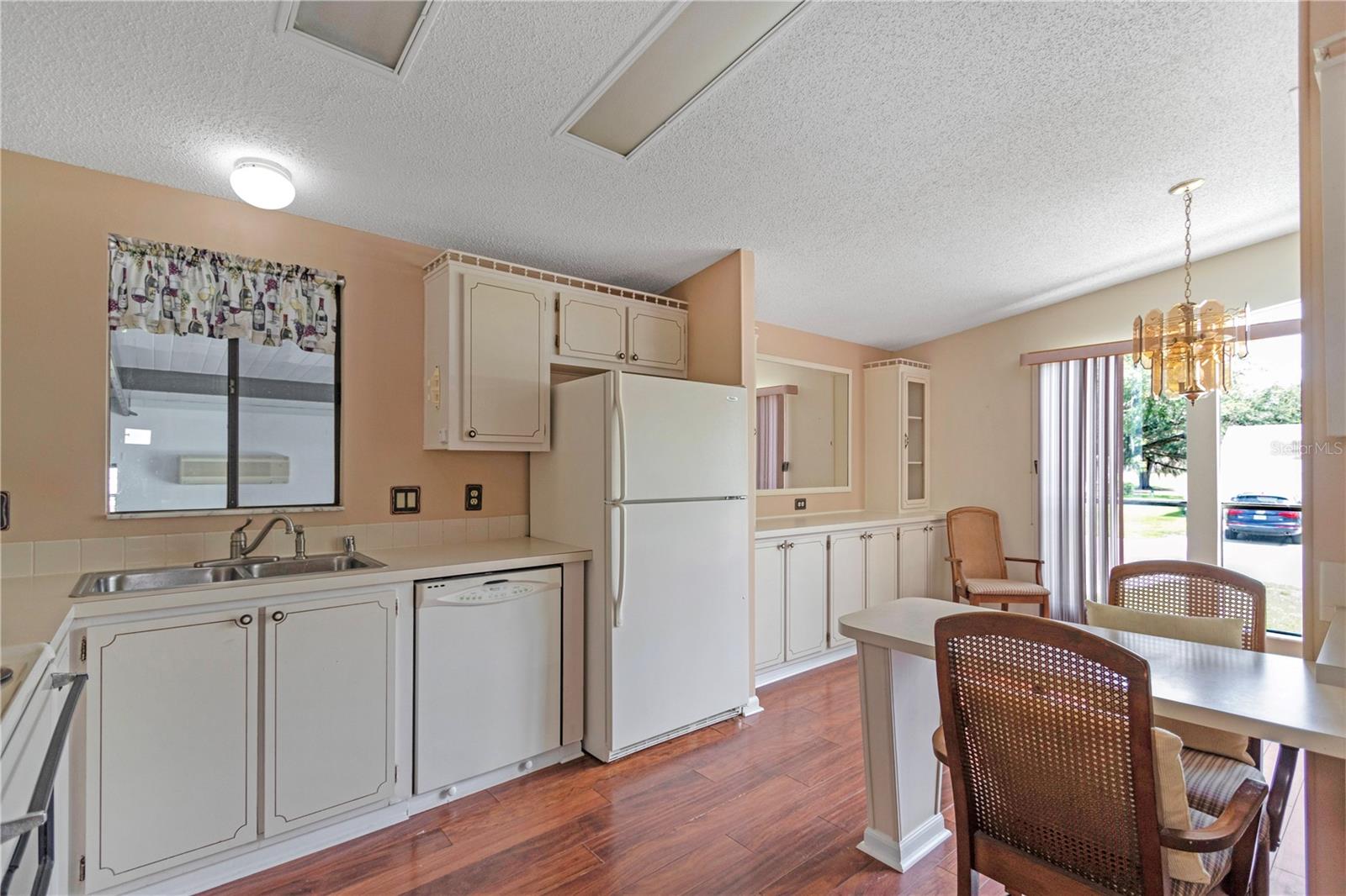 1618 CYPRESS PT, LADY LAKE, FL, 32159