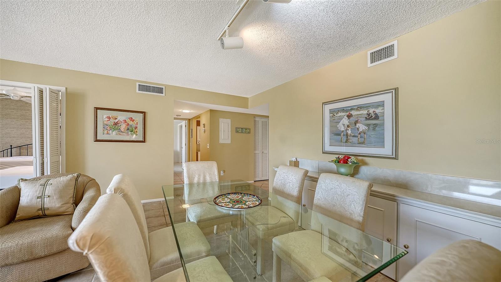 SEAPLACE III, LONGBOAT KEY, FL, 34228