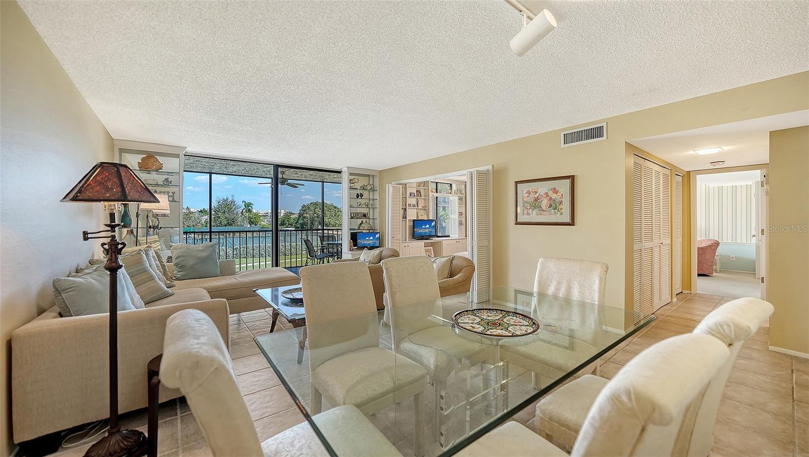 SEAPLACE III, LONGBOAT KEY, FL, 34228