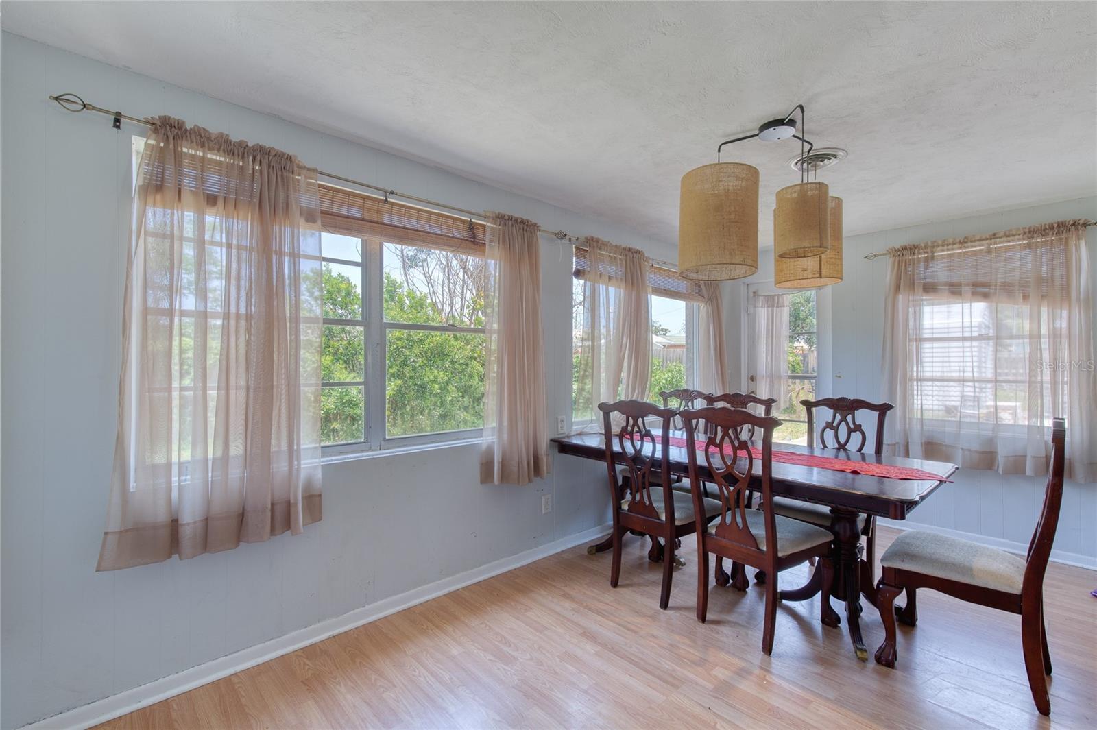 147 LONGWOOD DR, ORMOND BEACH, FL, 32176