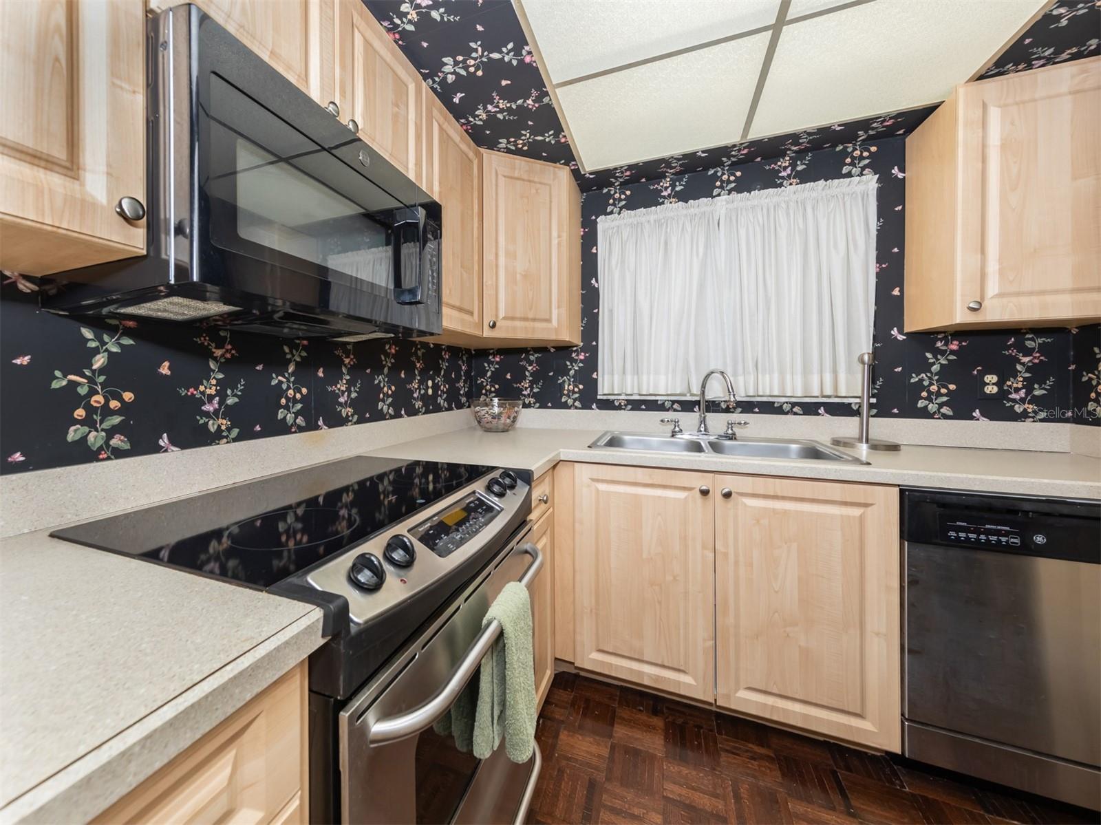 633 ALHAMBRA RD #605, VENICE, FL, 34285