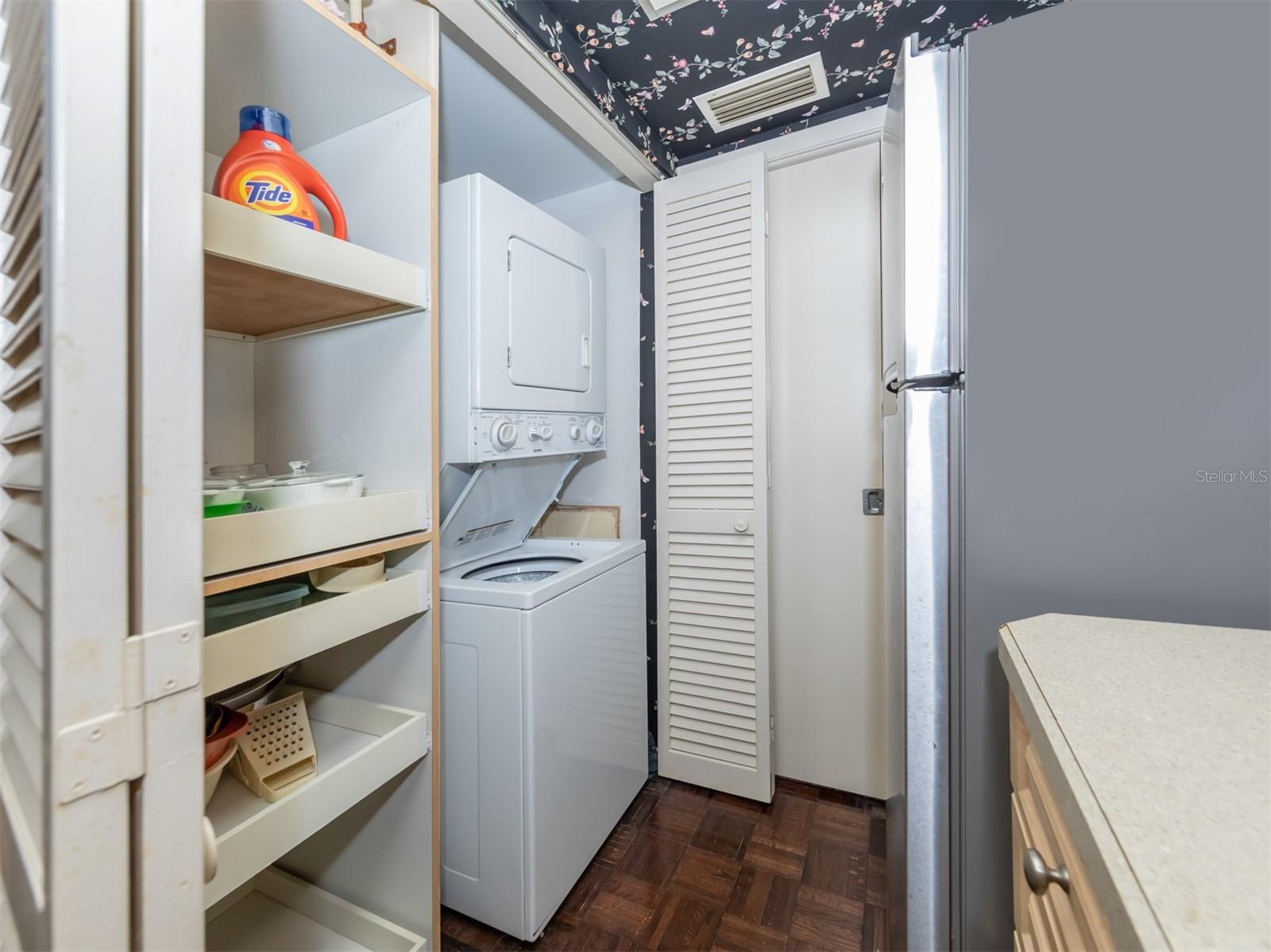 633 ALHAMBRA RD #605, VENICE, FL, 34285