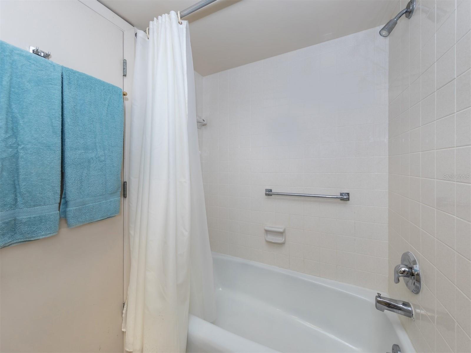 633 ALHAMBRA RD #605, VENICE, FL, 34285