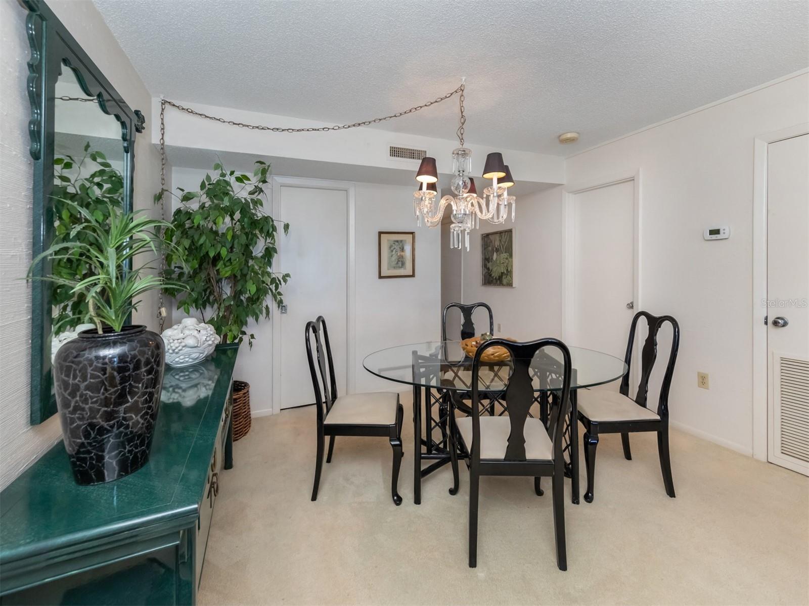 633 ALHAMBRA RD #605, VENICE, FL, 34285