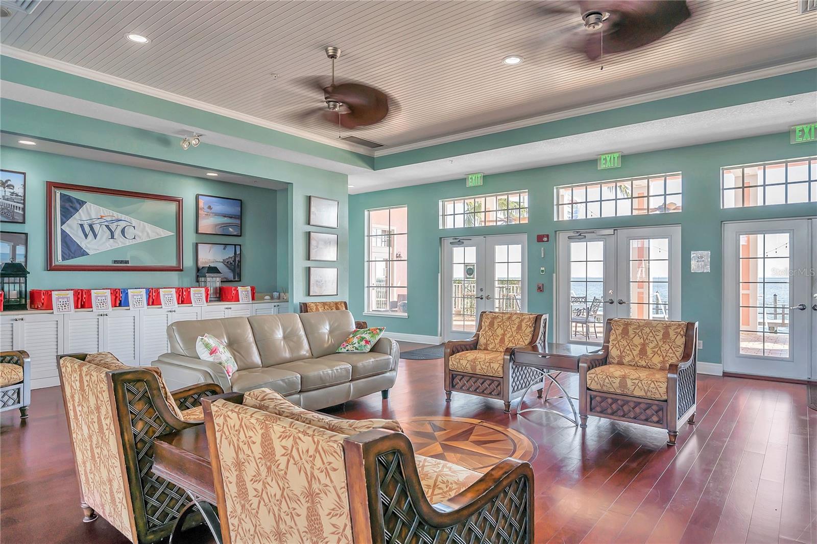 5174 BEACH DR SE #C, ST PETERSBURG, FL, 33705