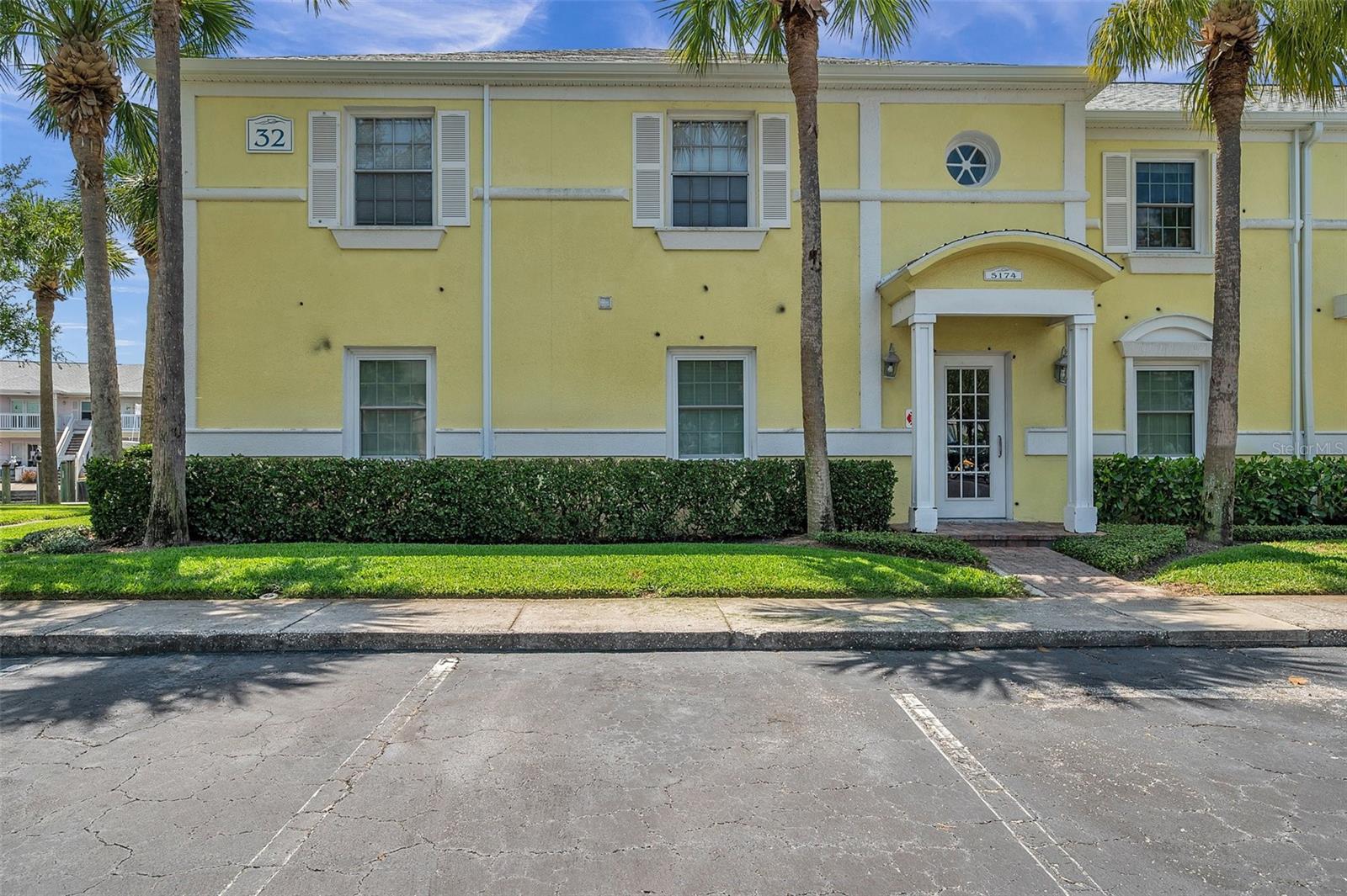 5174 BEACH DR SE #C, ST PETERSBURG, FL, 33705