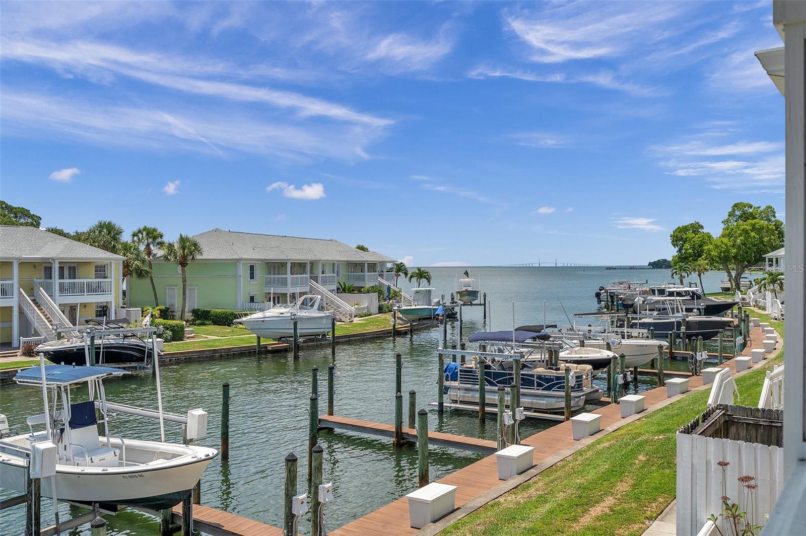 5174 BEACH DR SE #C, ST PETERSBURG, FL, 33705