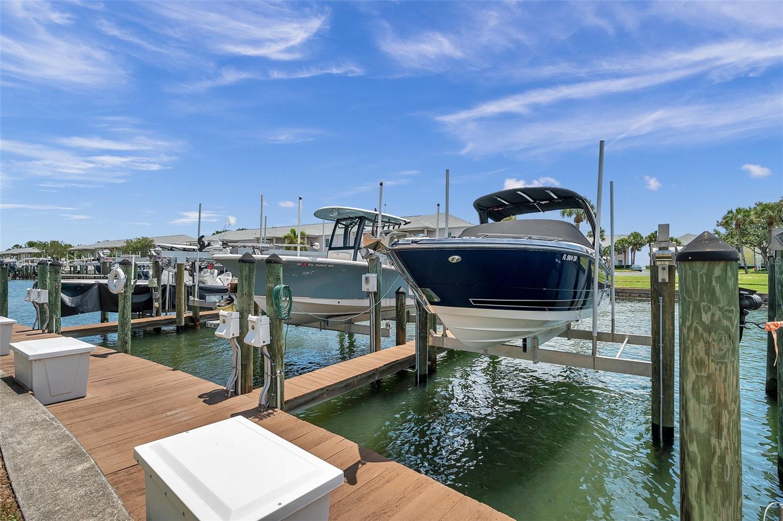 5174 BEACH DR SE #C, ST PETERSBURG, FL, 33705