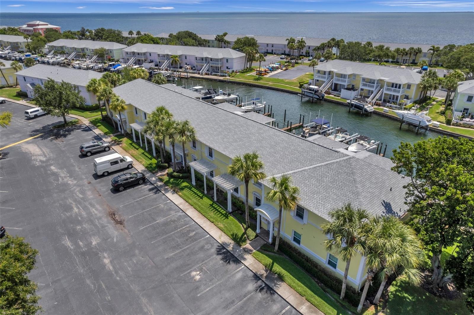 5174 BEACH DR SE #C, ST PETERSBURG, FL, 33705