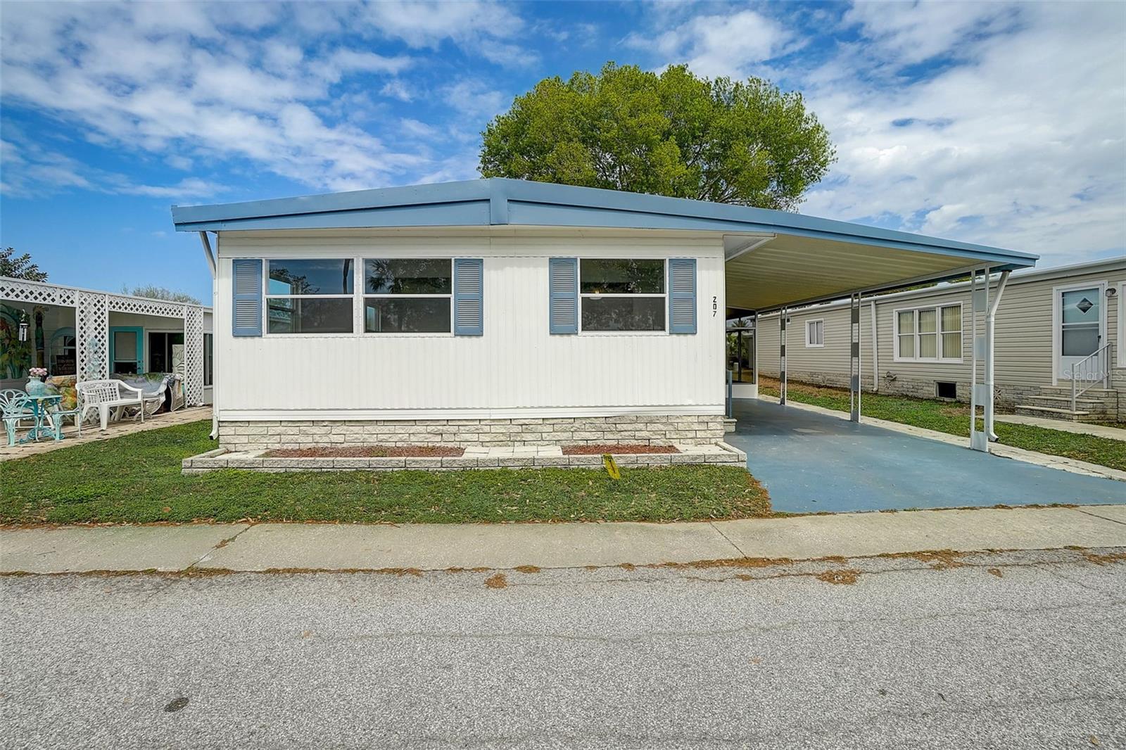 207 DOLPHIN DR N, OLDSMAR, FL, 34677