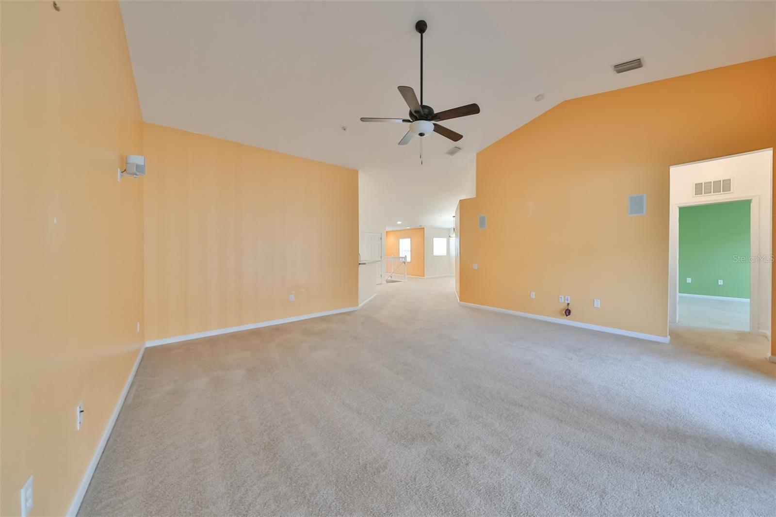 2220 KINGS PALACE DR, RIVERVIEW, FL, 33578