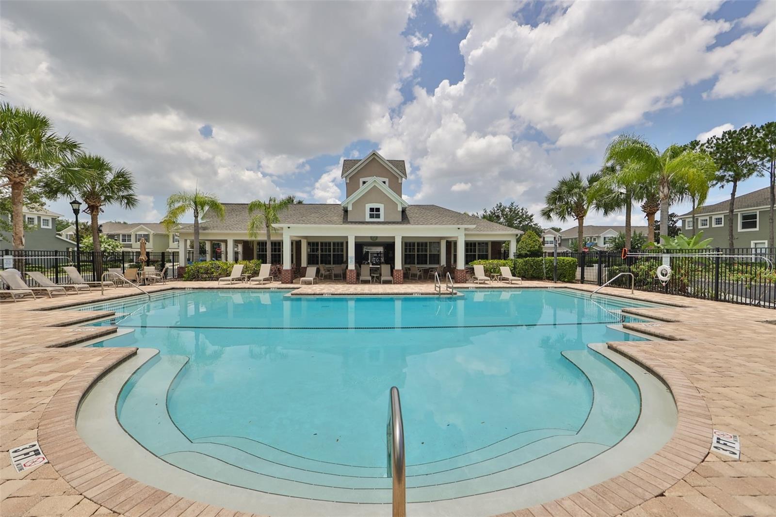 2220 KINGS PALACE DR, RIVERVIEW, FL, 33578