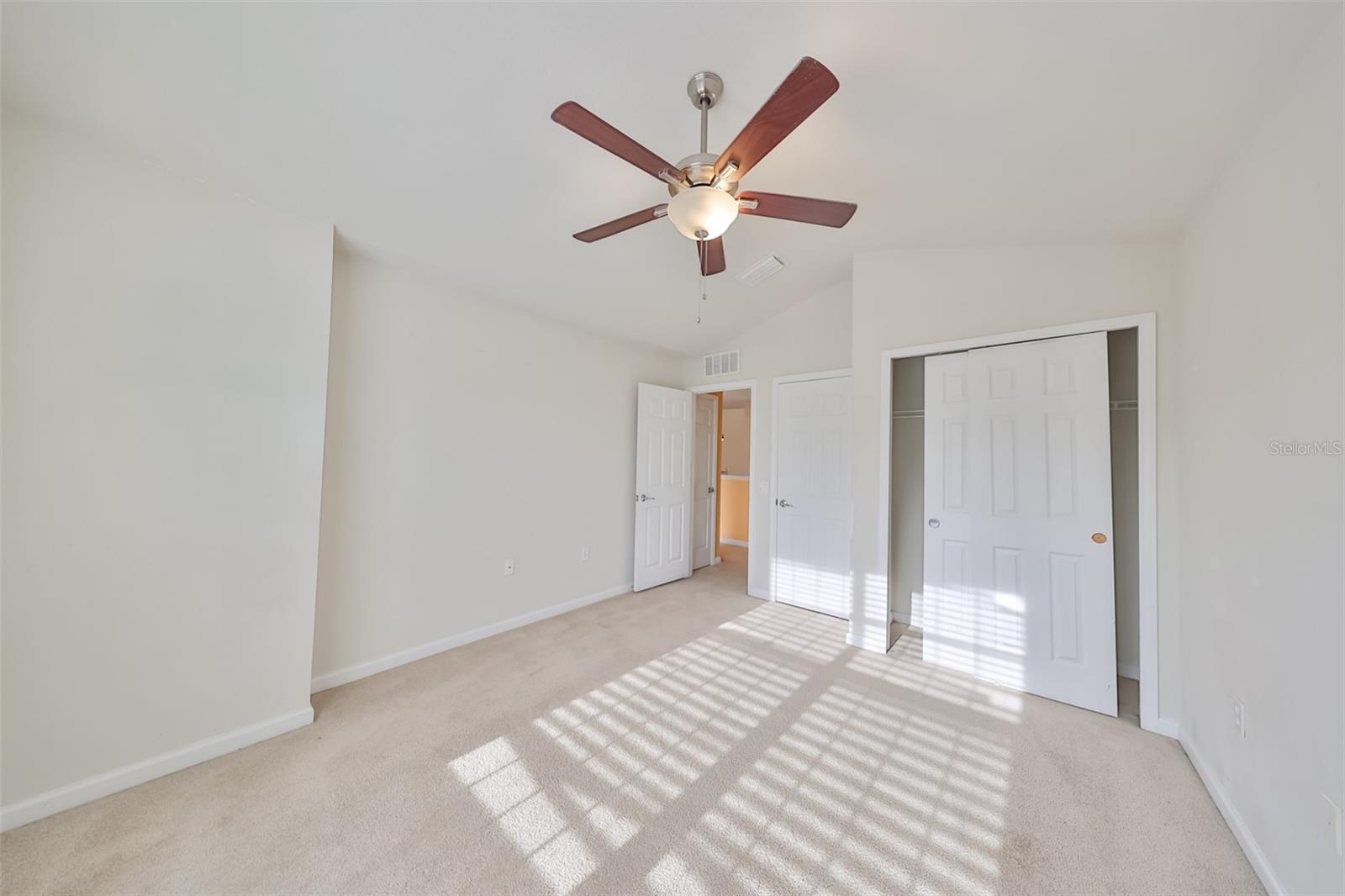 2220 KINGS PALACE DR, RIVERVIEW, FL, 33578