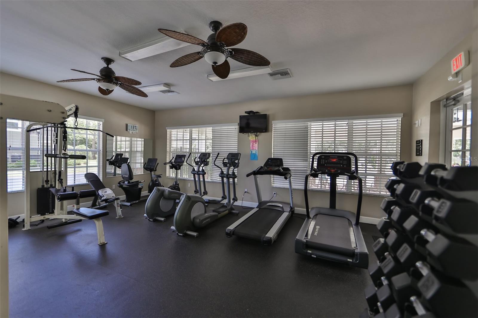 2220 KINGS PALACE DR, RIVERVIEW, FL, 33578