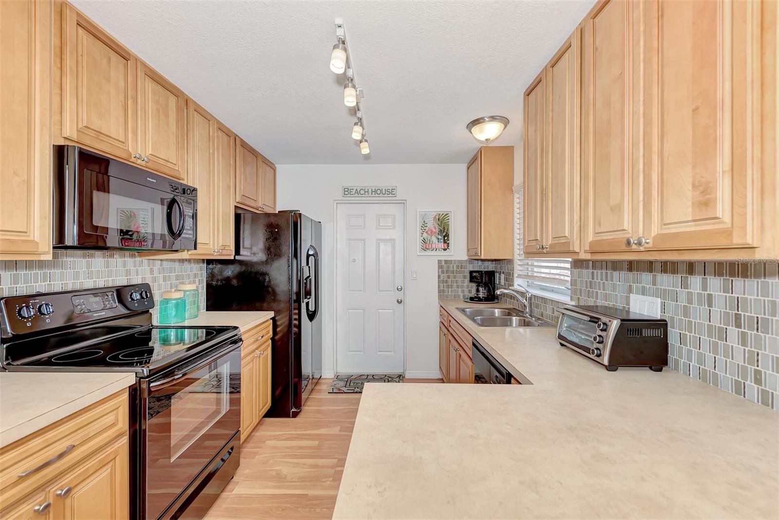 1137 N MOONMIST CT #L-7, SARASOTA, FL, 34242