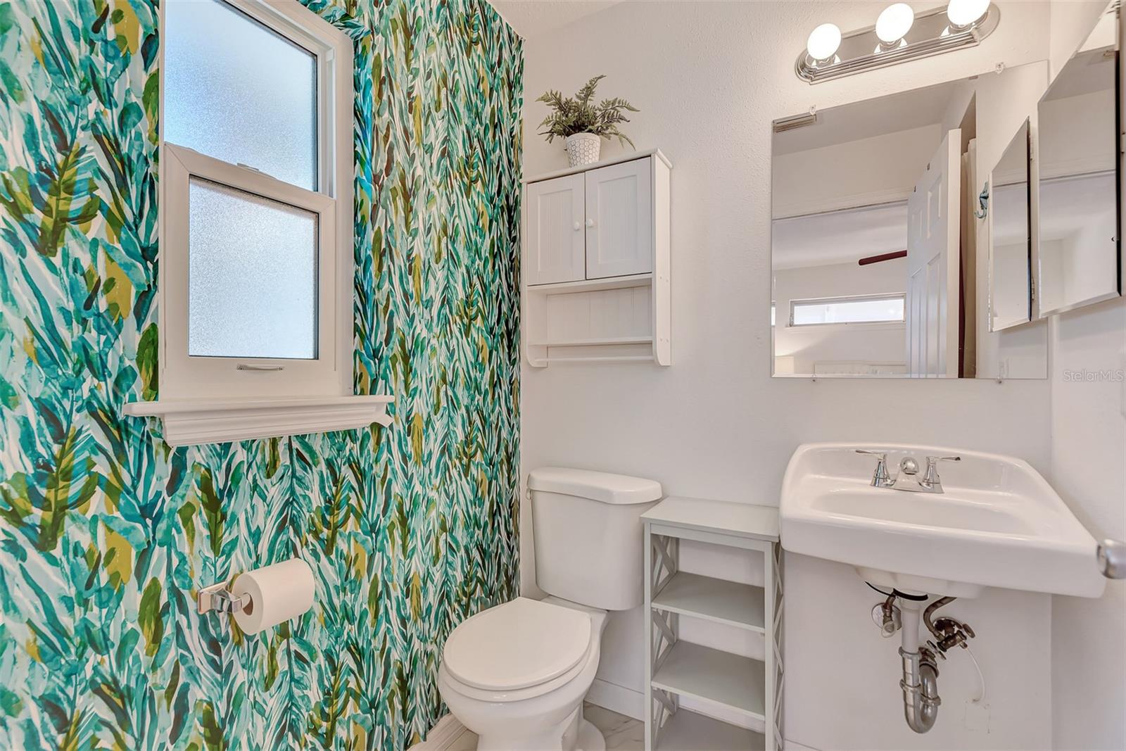 1137 N MOONMIST CT #L-7, SARASOTA, FL, 34242