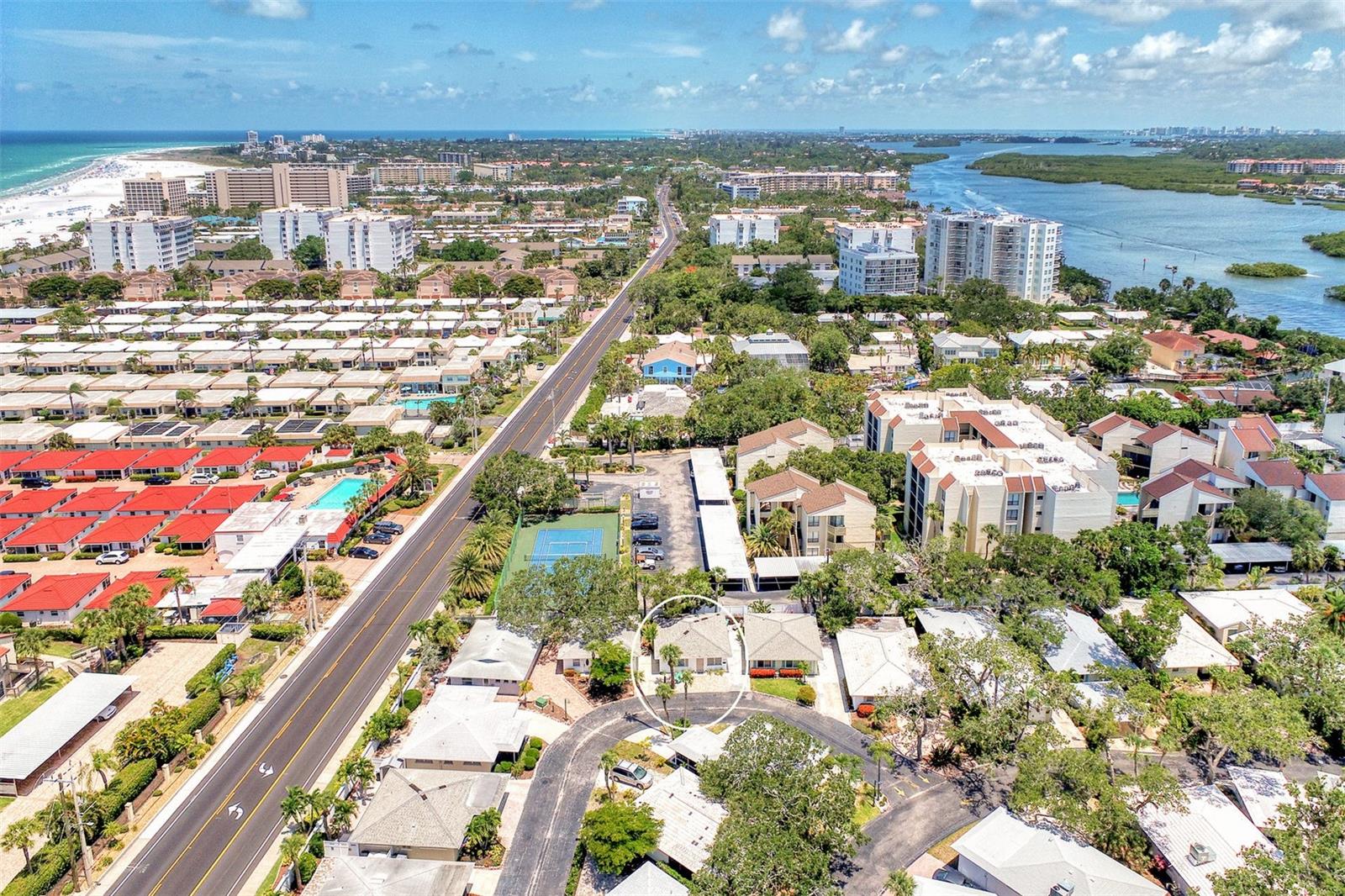 1137 N MOONMIST CT #L-7, SARASOTA, FL, 34242