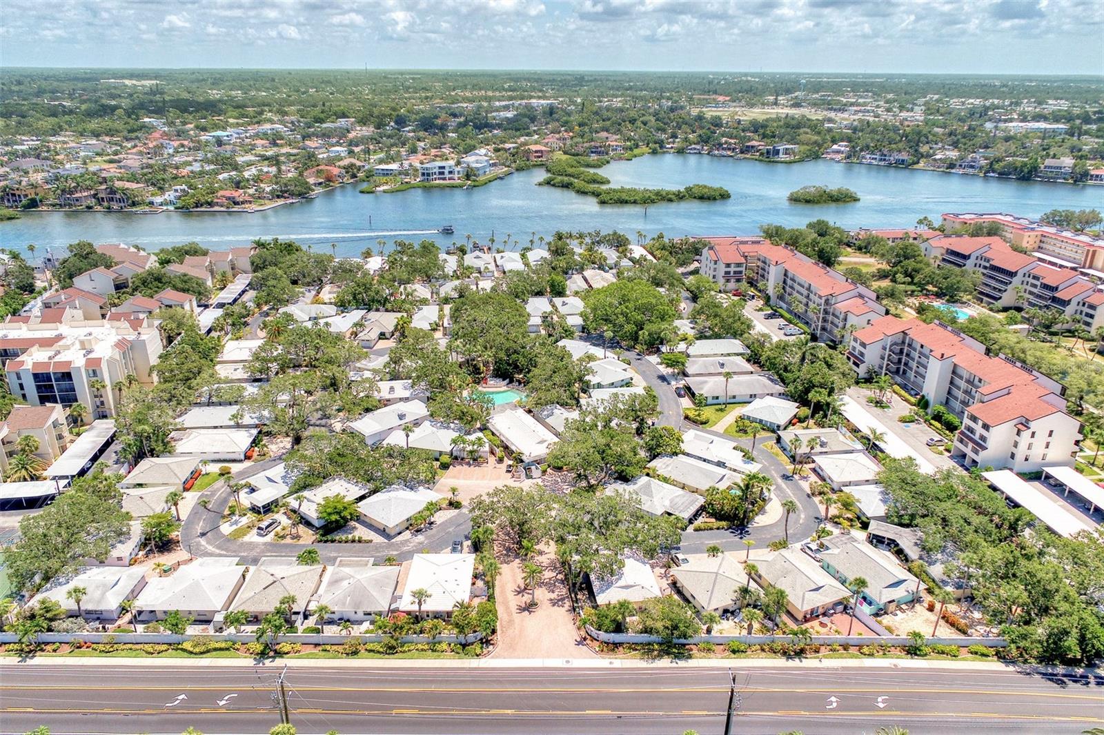 1137 N MOONMIST CT #L-7, SARASOTA, FL, 34242