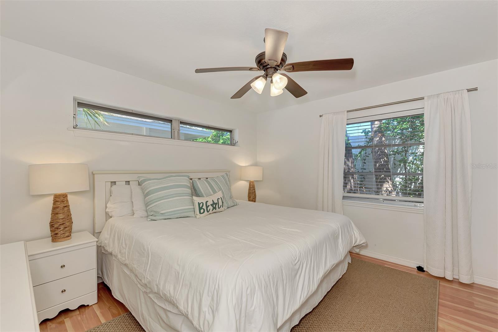 1137 N MOONMIST CT #L-7, SARASOTA, FL, 34242