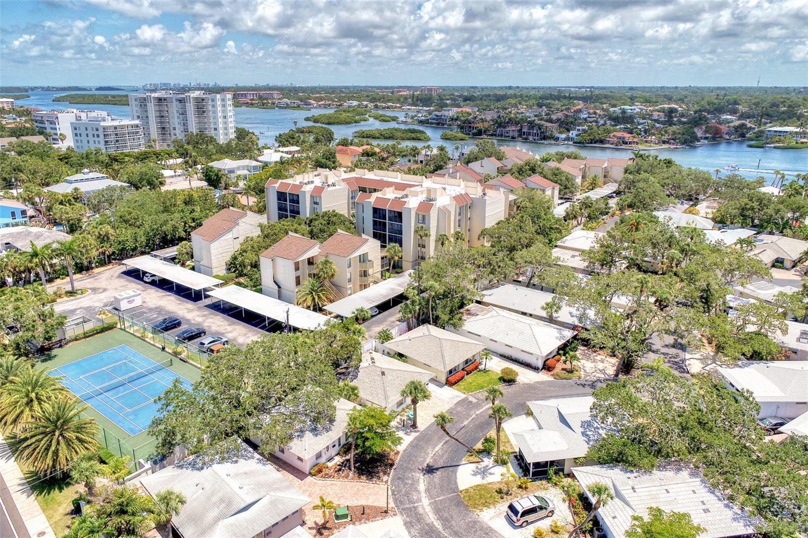 1137 N MOONMIST CT #L-7, SARASOTA, FL, 34242