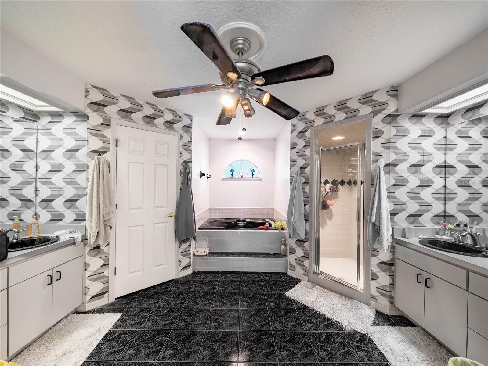 1235 ODONIEL LOOP S, LAKELAND, FL, 33809