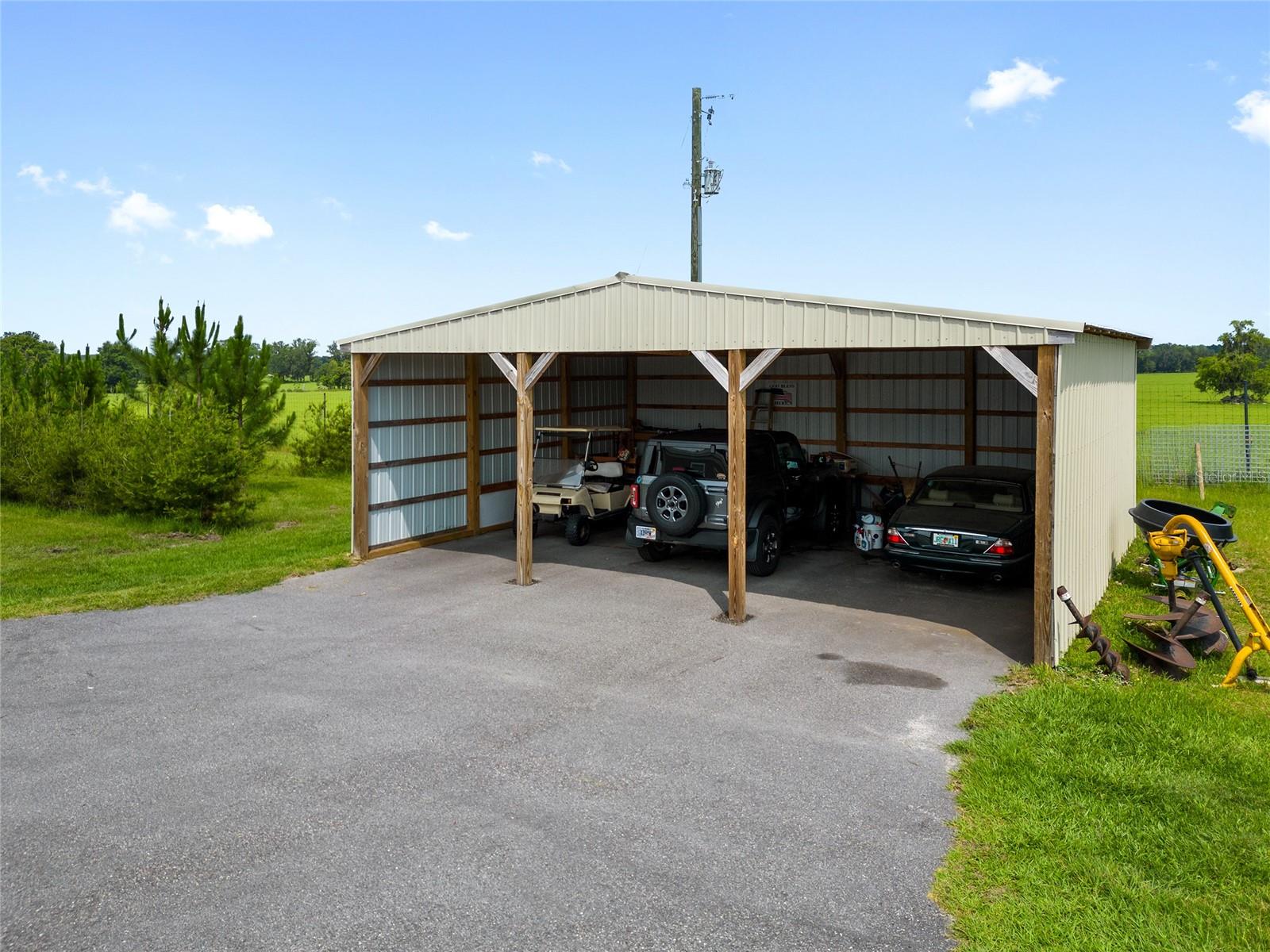 16470 N US HIGHWAY 27, WILLISTON, FL, 32696